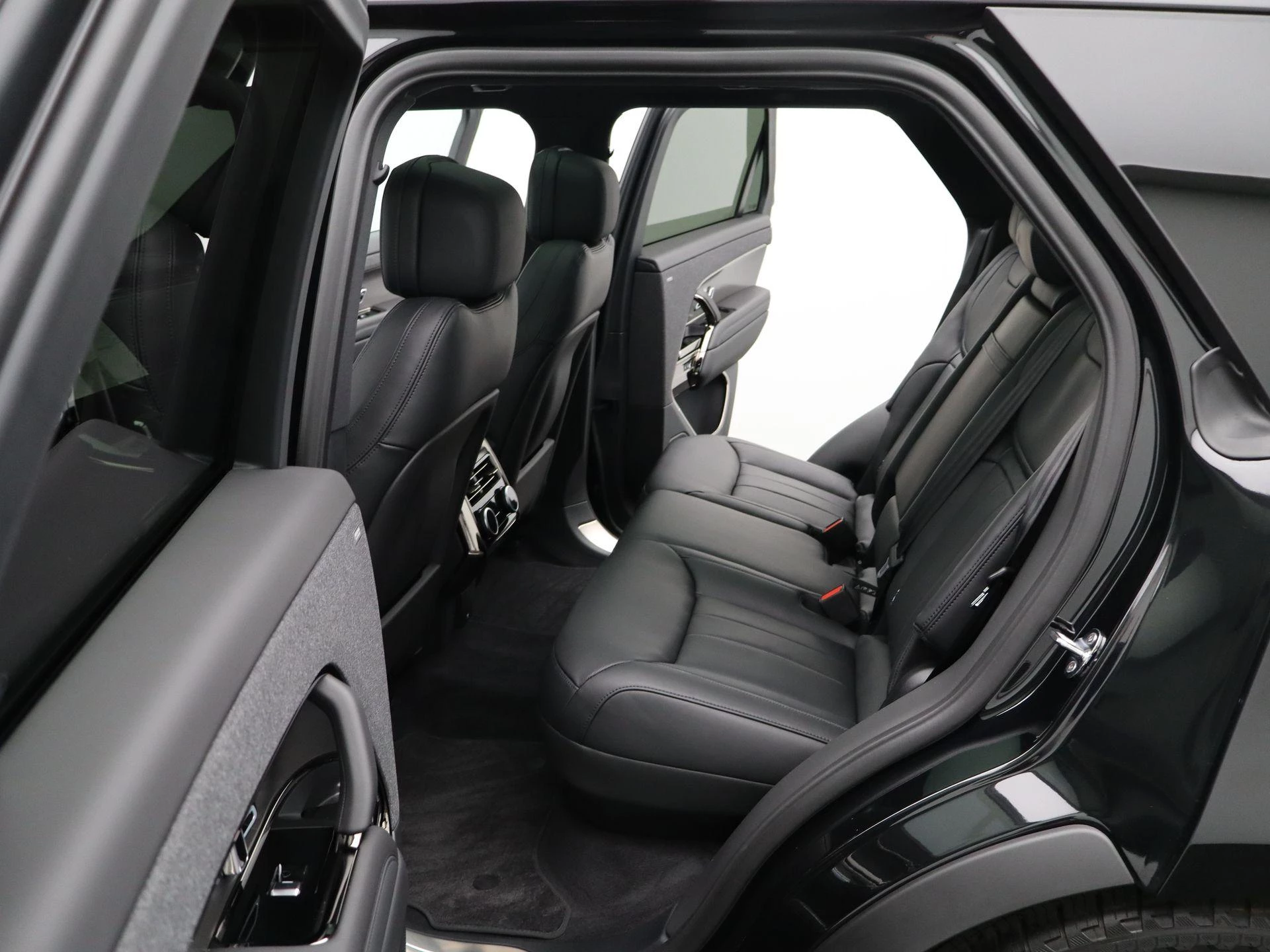 Land Rover-Range Rover Sport-image-12
