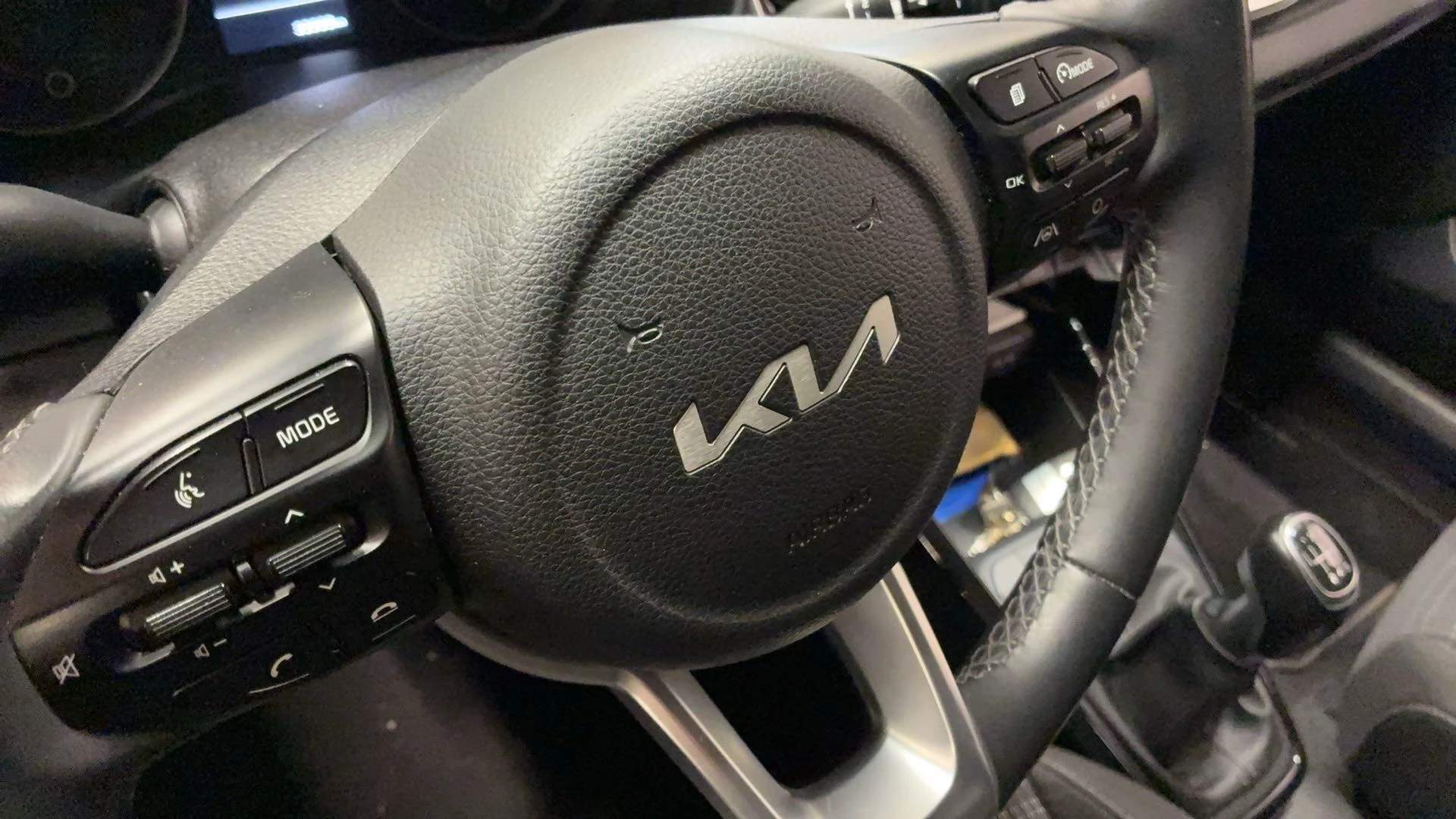 Kia-Stonic-image-13