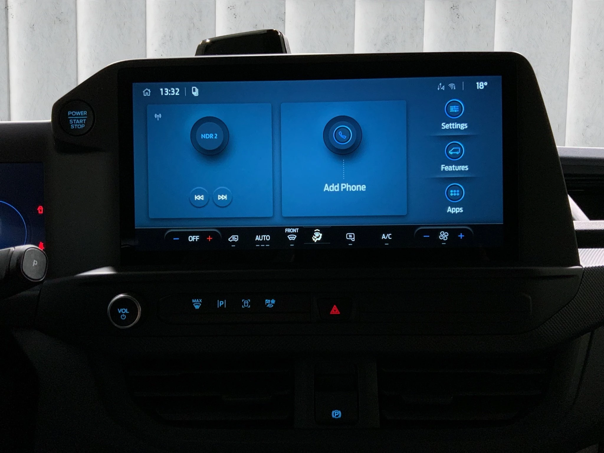 Ford Transit Custom Trend 2.0 EcoBlue 100kW 320 L1 Auto Kasten-LKW. 4-türig. MJ 2026.50