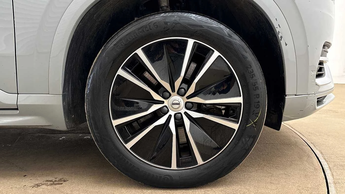 Volvo-XC90-image-15