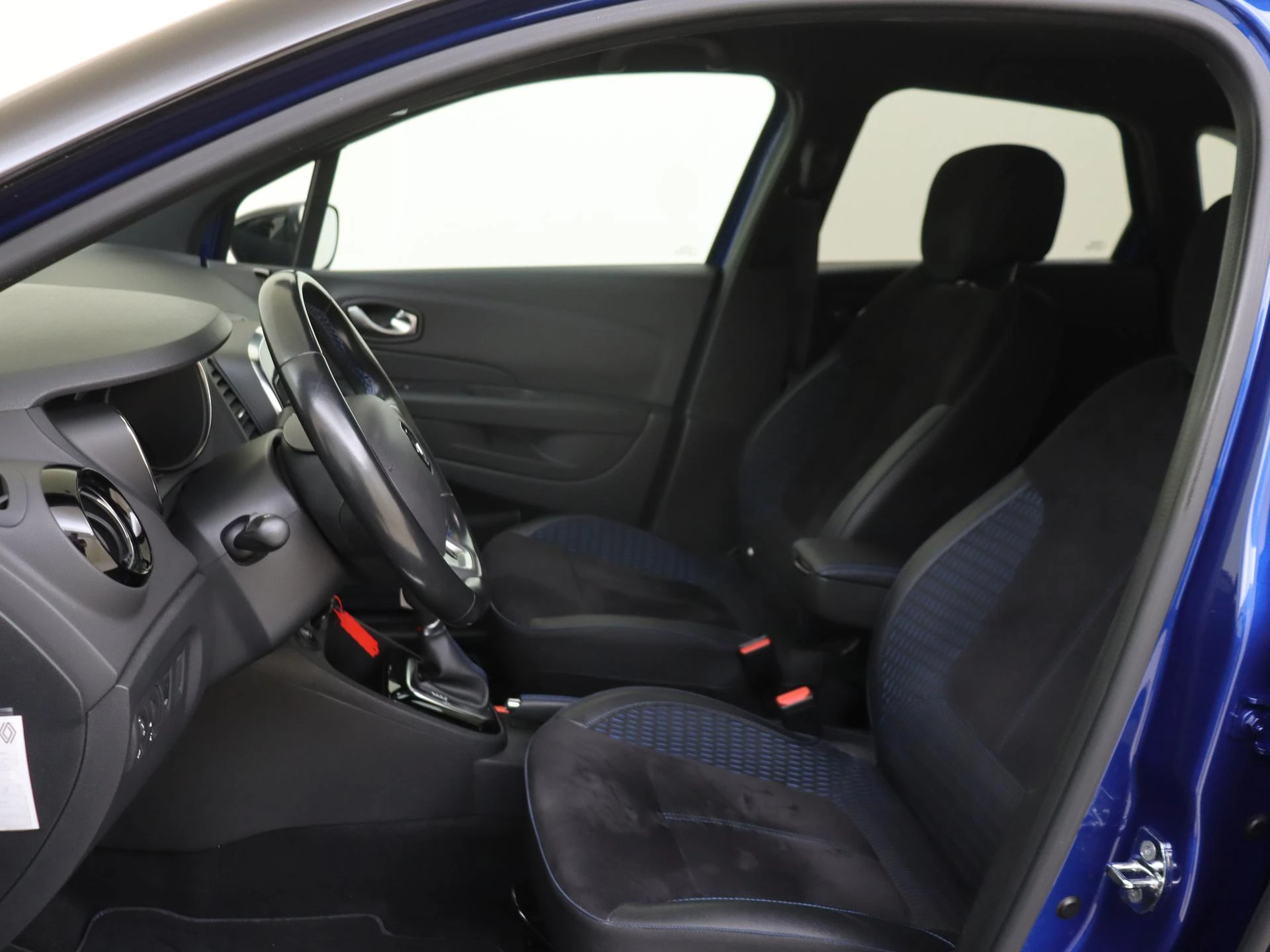 Renault Captur 1.3 TCe150 Version S AUTOMAAT