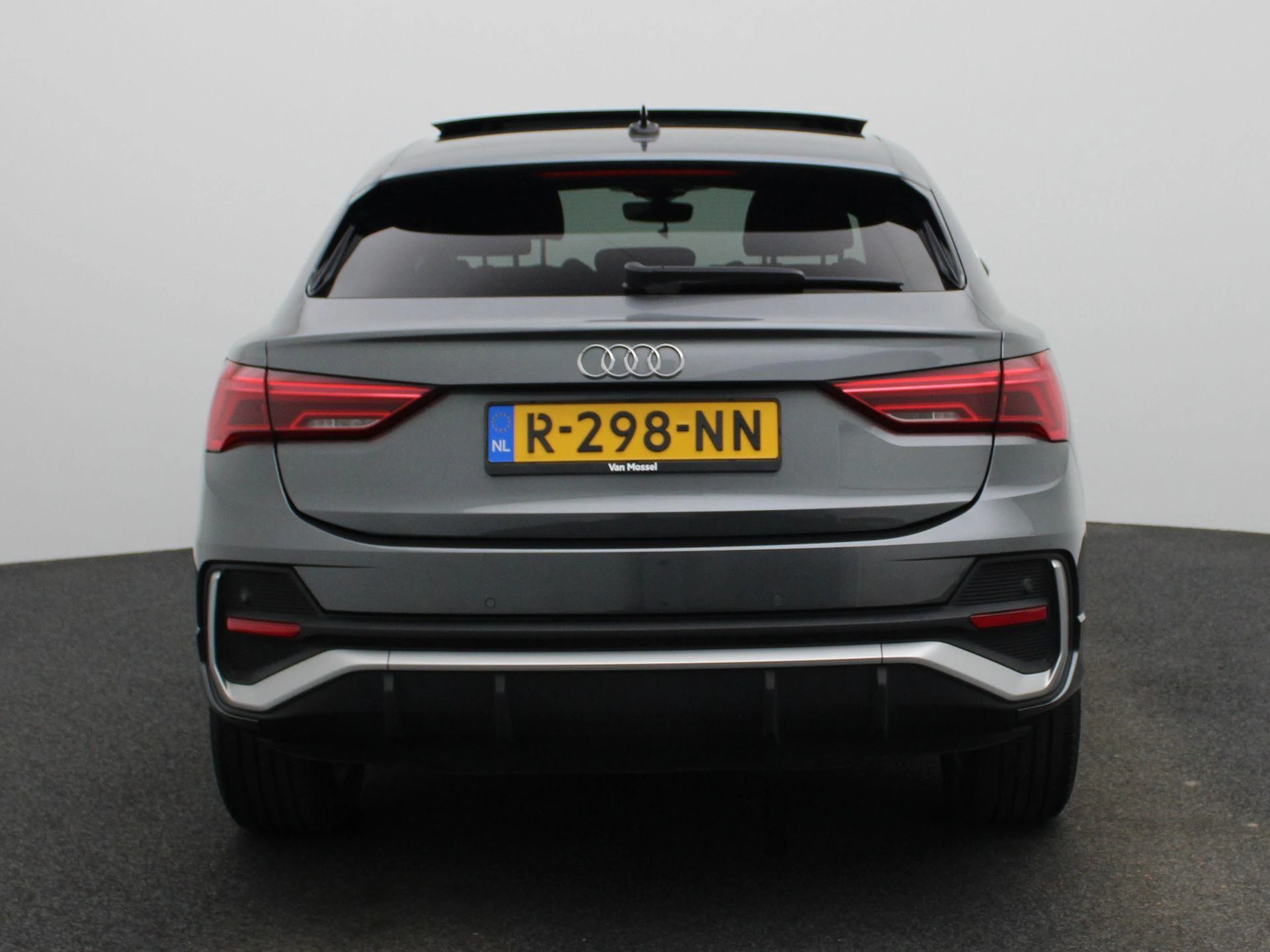 Audi-Q3-image-4