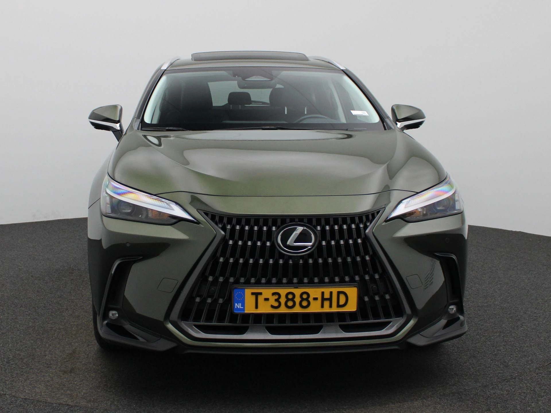 Lexus-NX-image-2