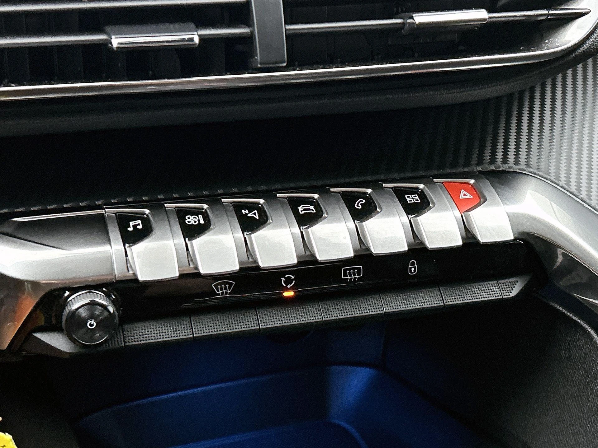 Peugeot 3008 1.2 PureTech Blue Lease Executive