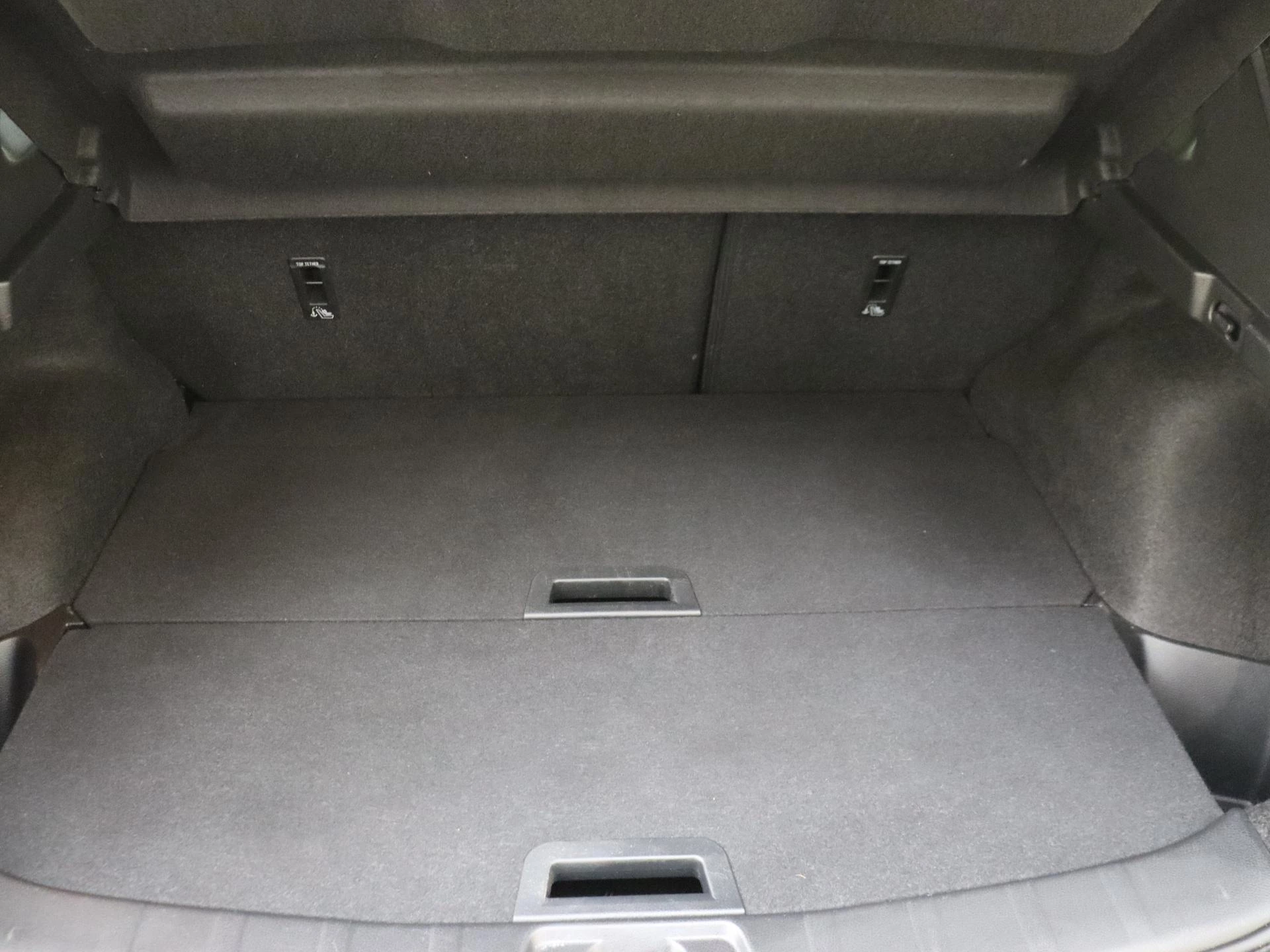 Nissan QASHQAI 1.3 DIG-T Tekna +