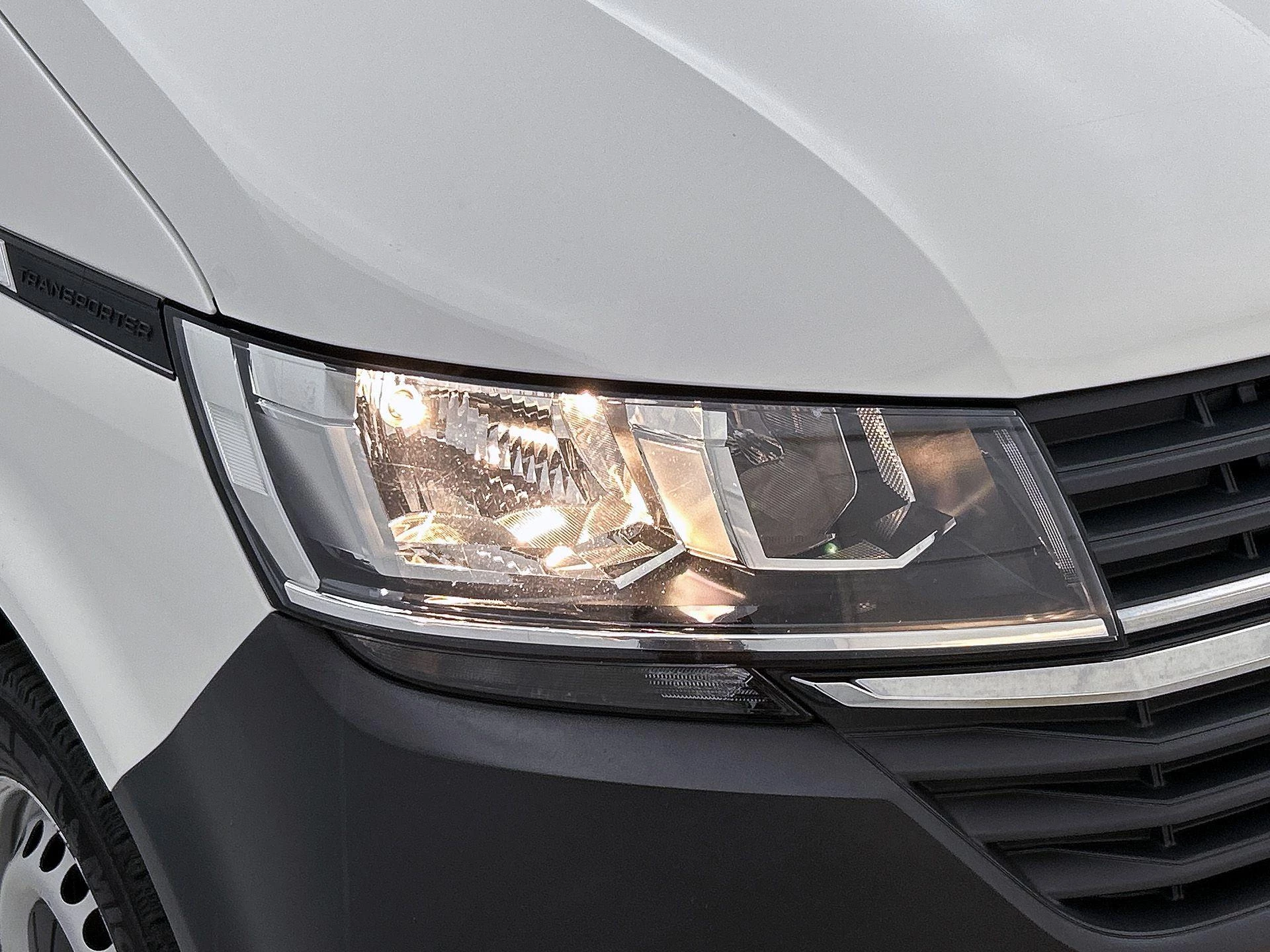 Volkswagen Transporter 2.0 TDI L1H1 110PK