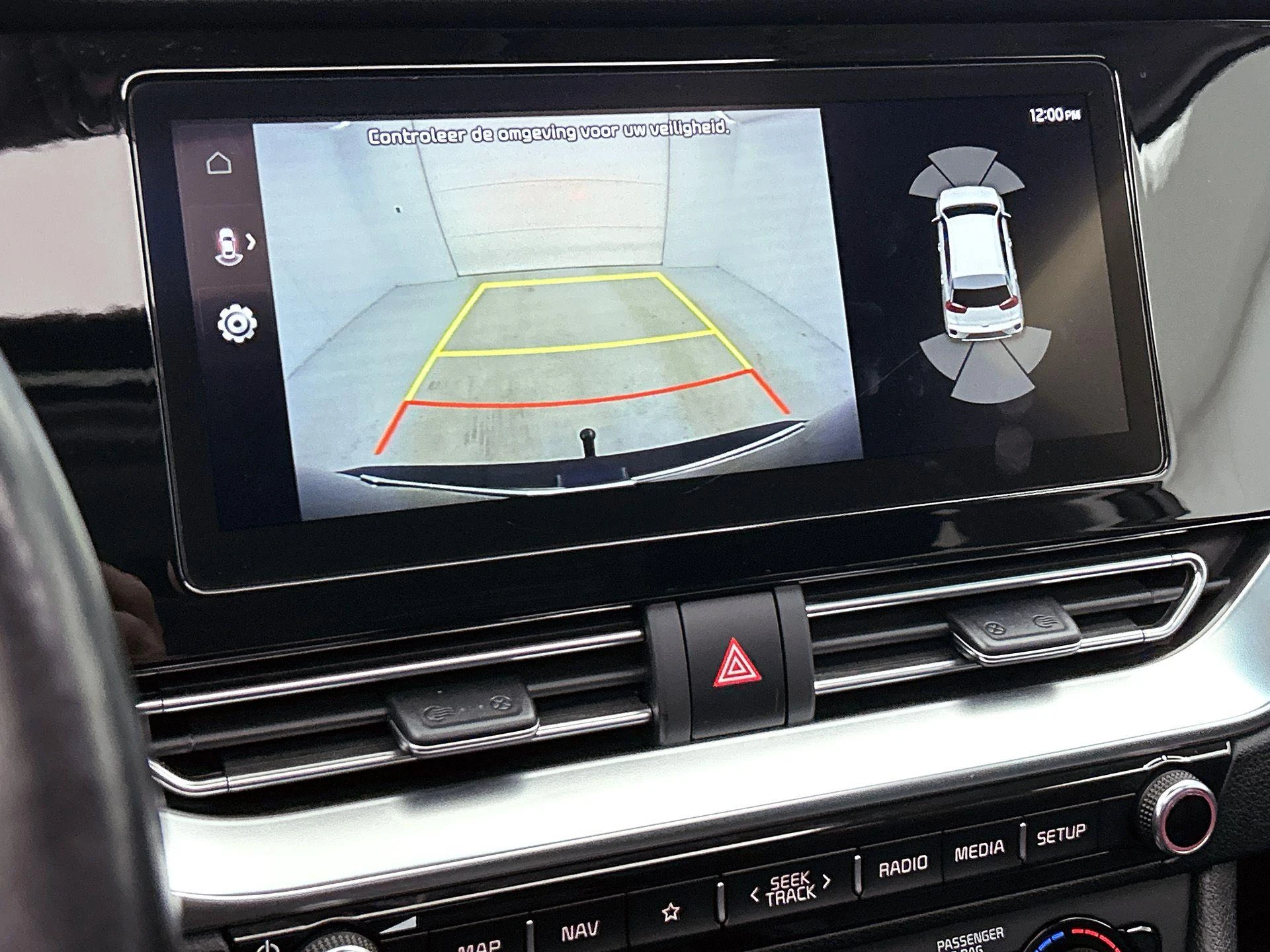 Kia-Niro-image-16