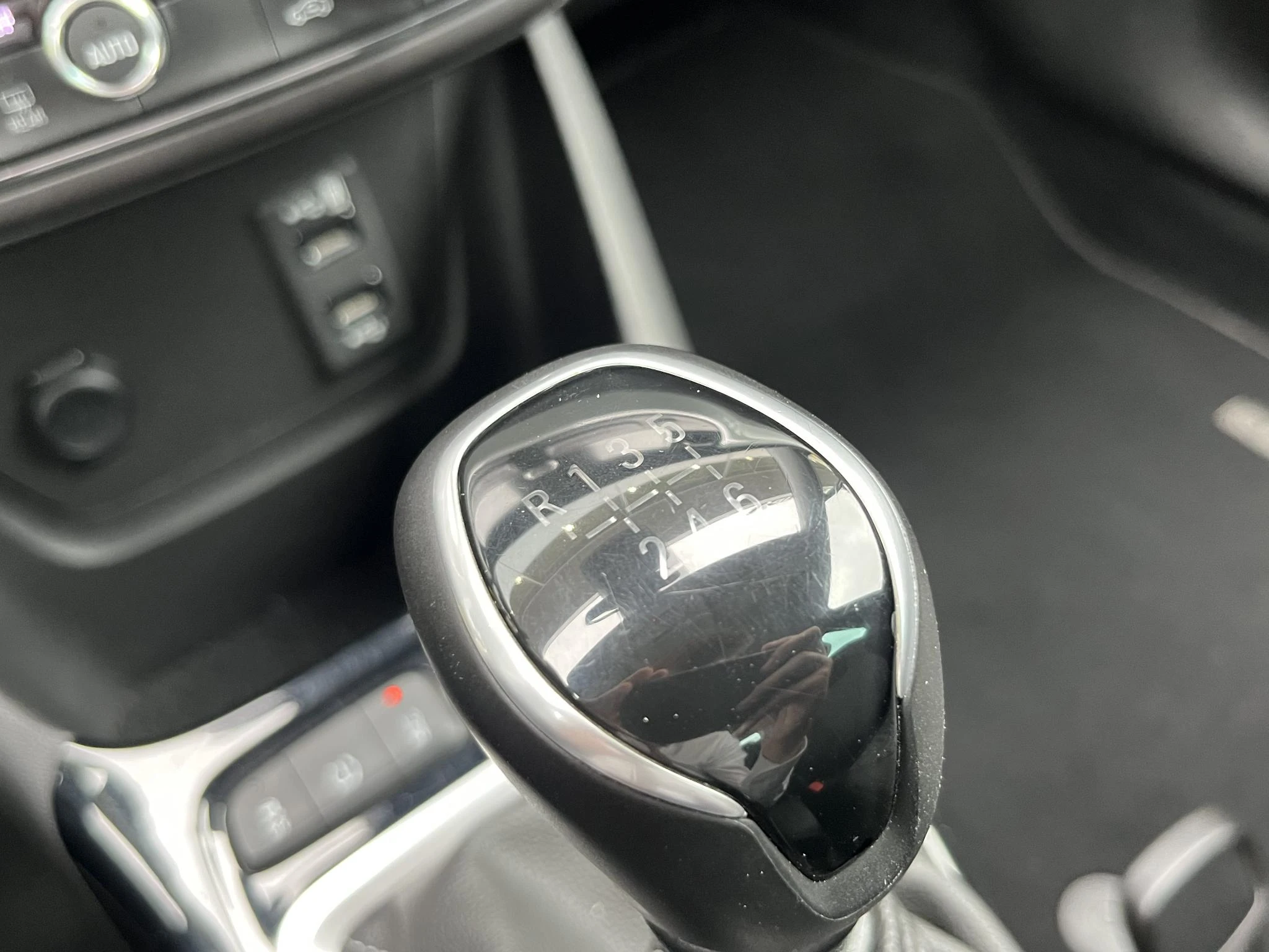 Opel-Crossland X-image-41