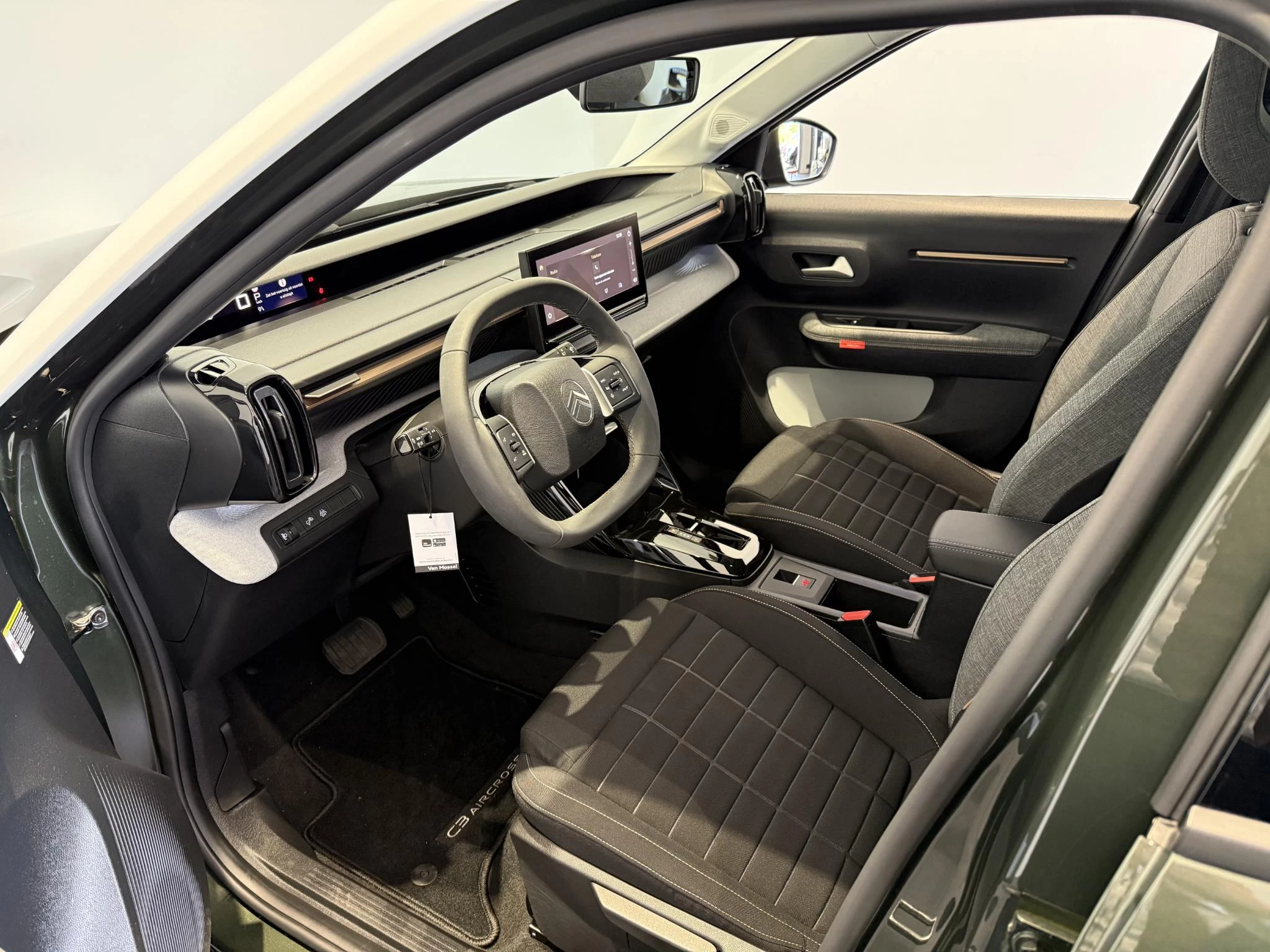 Citroën C3 Aircross 1.2 Hybrid 145pk Plus