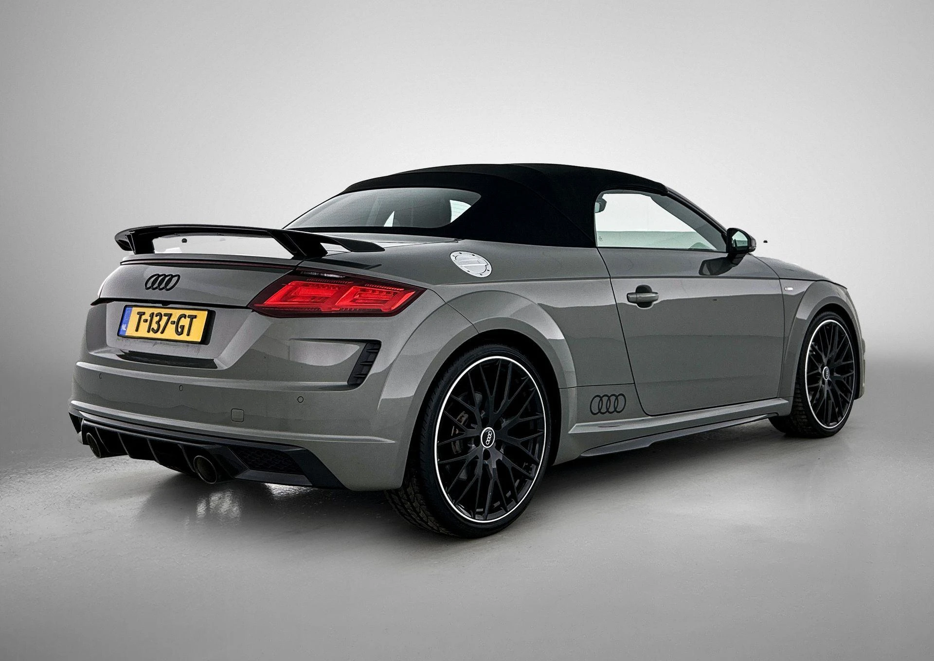 Audi-TT-image-3