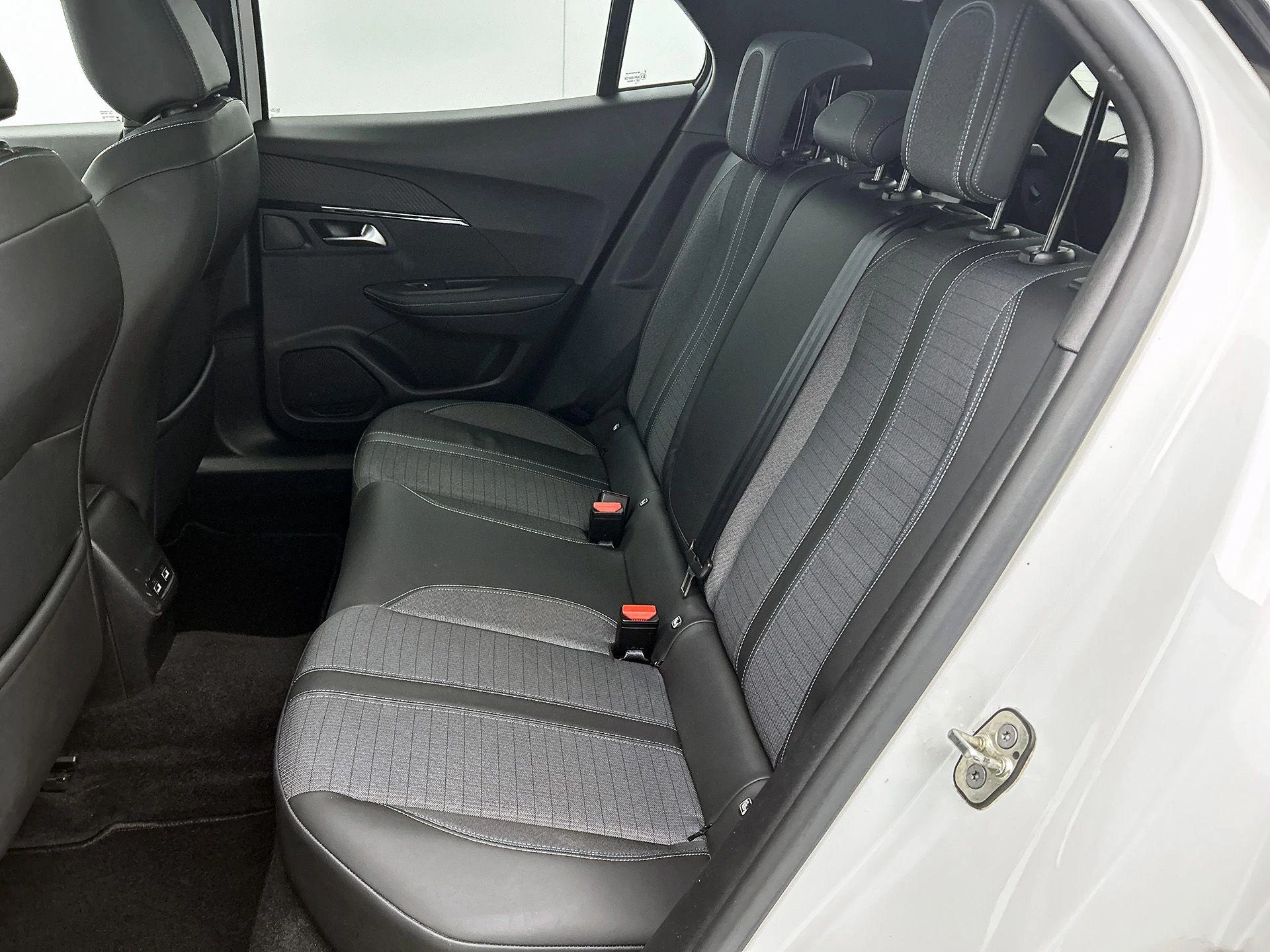 Peugeot-2008-image-26