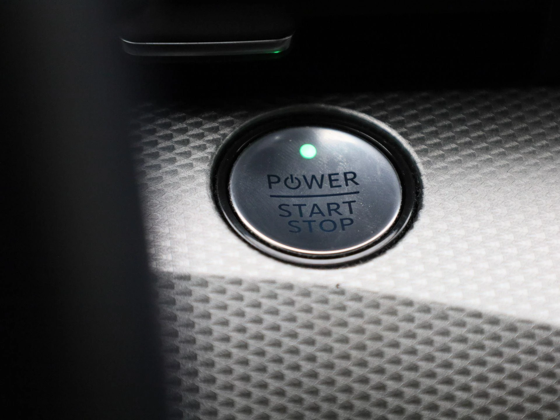 Ford Mustang Mach-E RWD 75 kWh