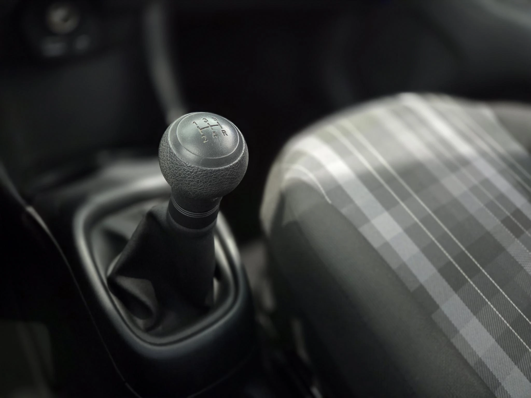 Peugeot-108-image-14