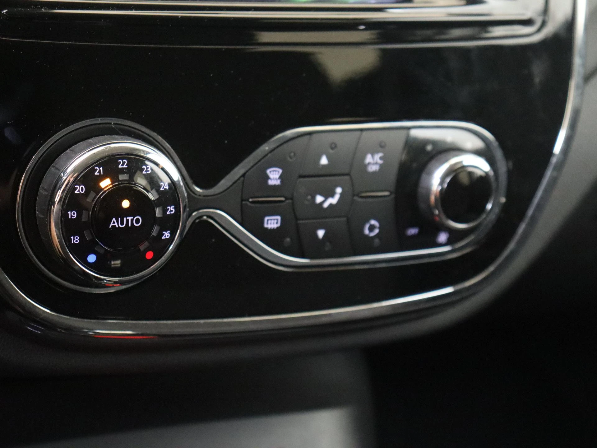 Renault-Captur-image-18