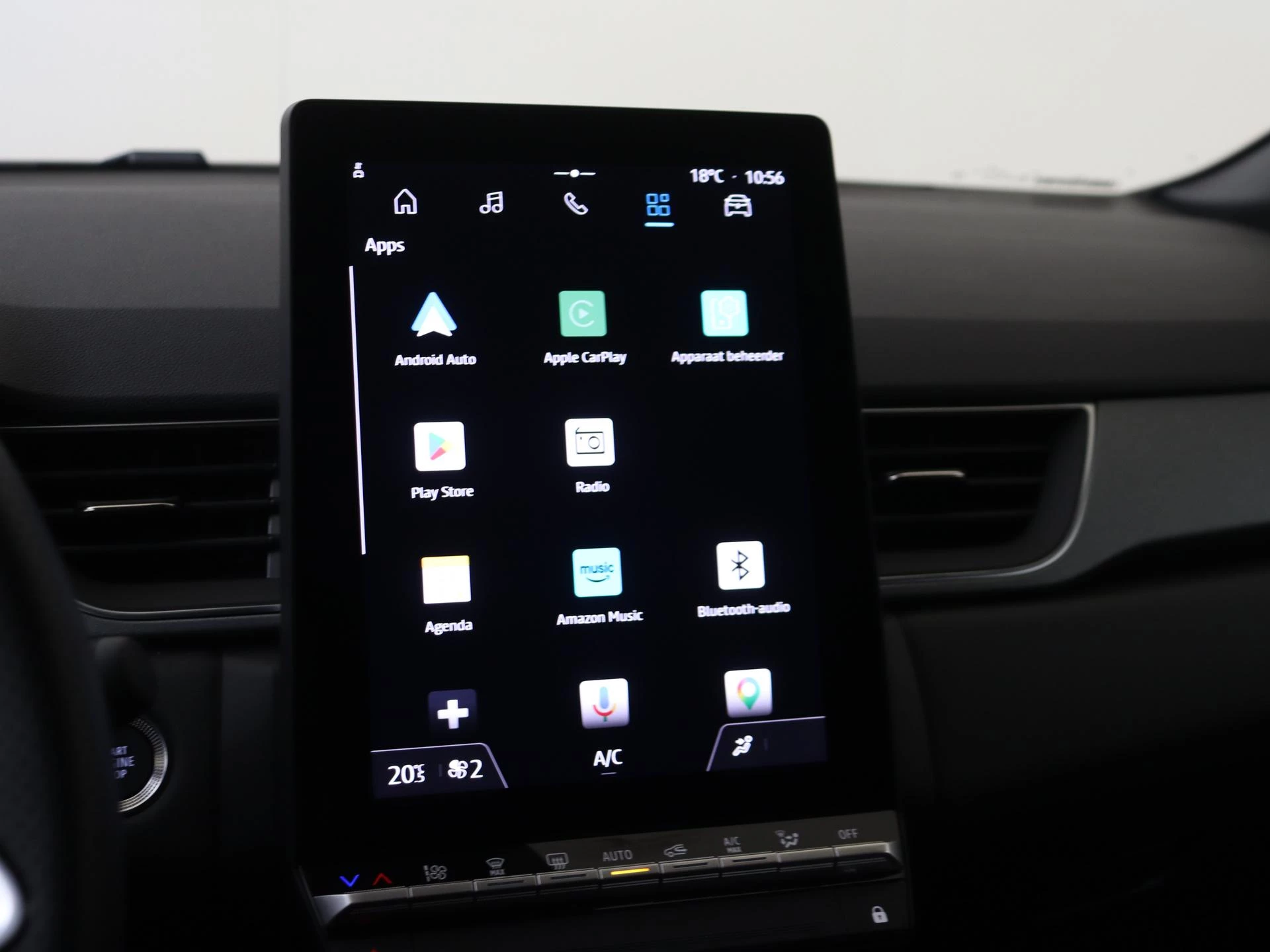 Renault-Captur-image-19