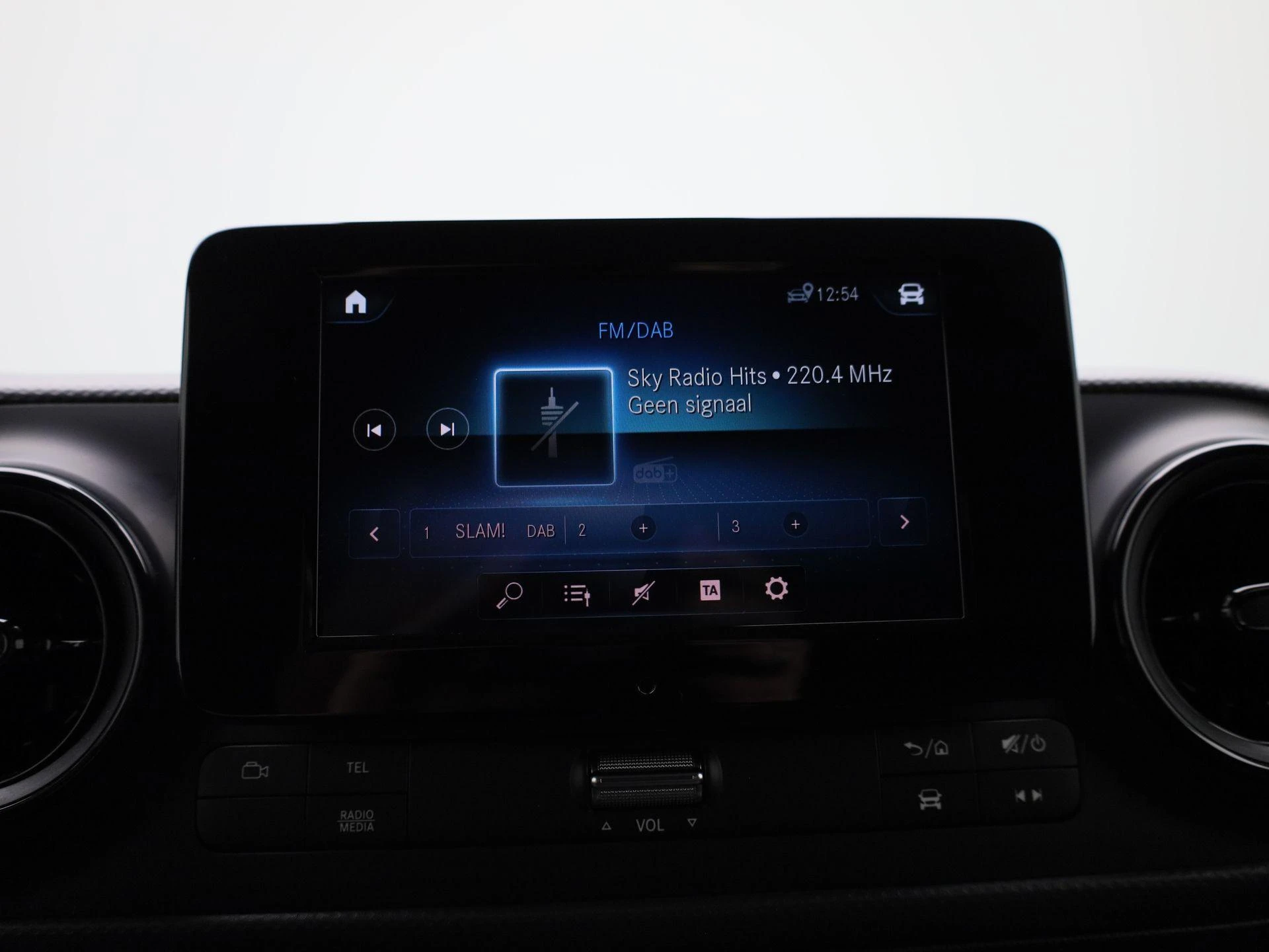 Mercedes-Benz-Citan-image-13