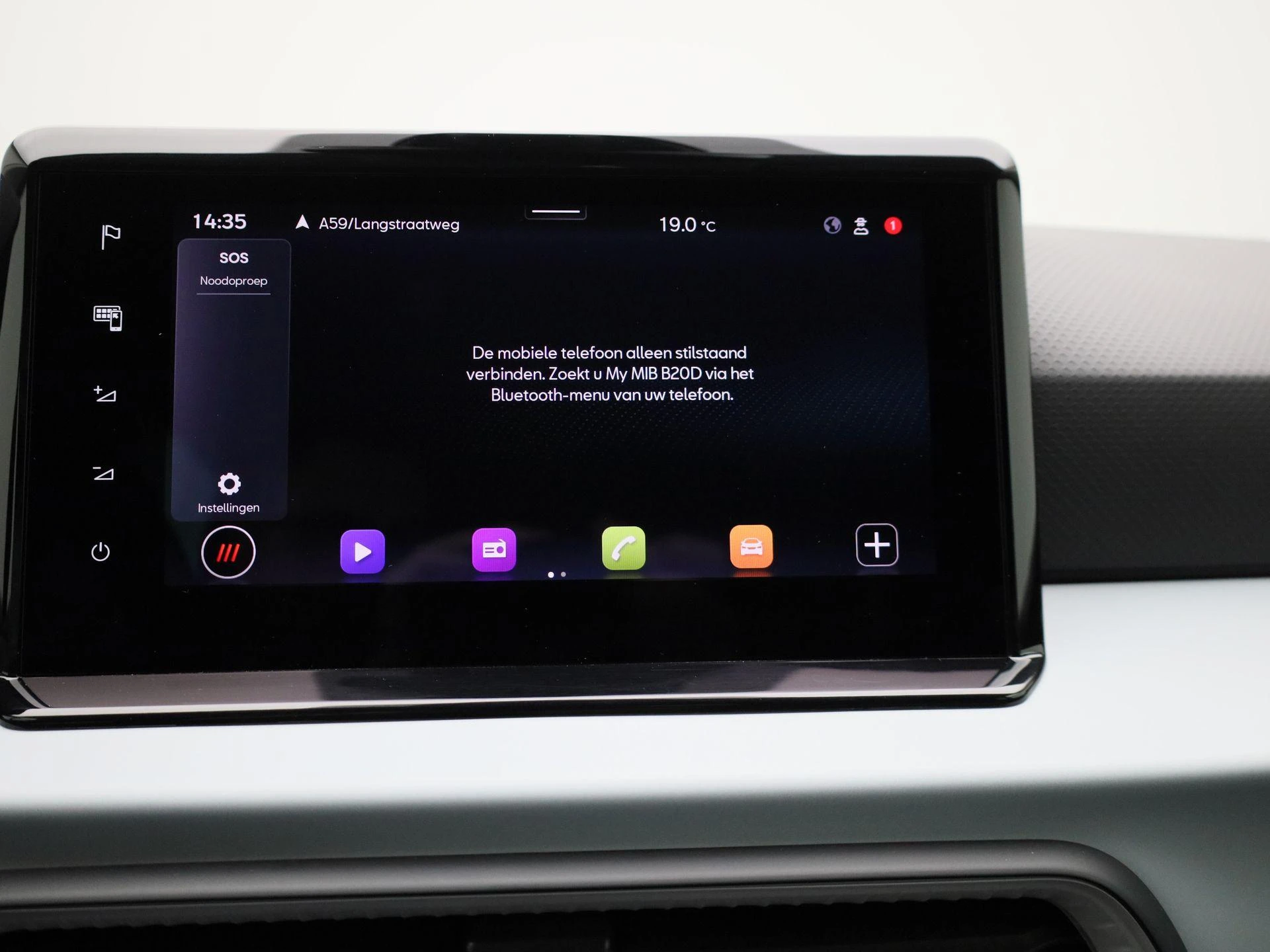 SEAT-Arona-image-20