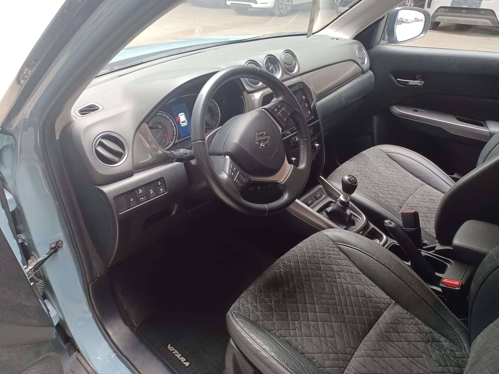 Suzuki Grand Vitara 1.4 Luxe 48V Hybrid