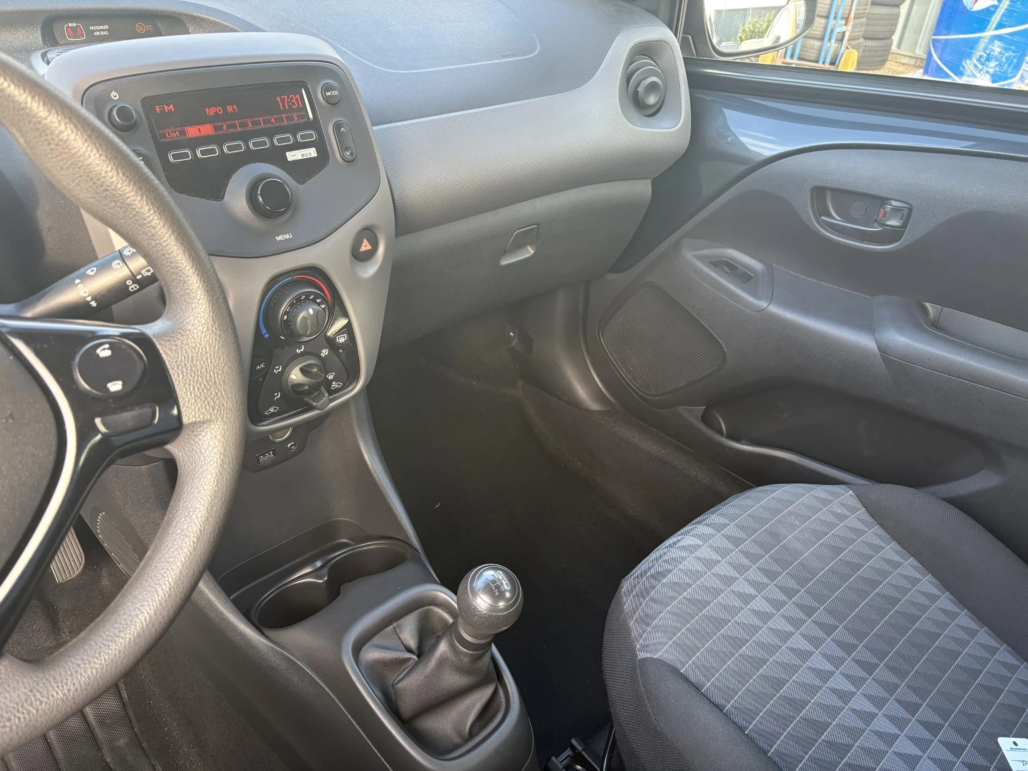 Peugeot-108-image-11
