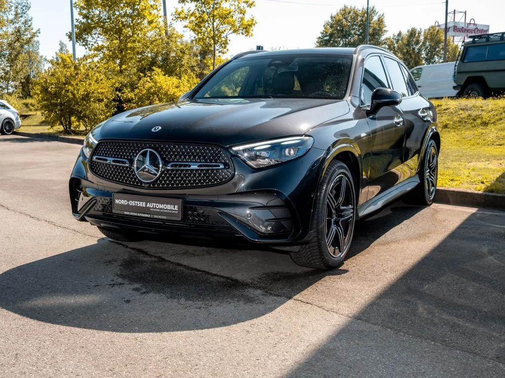 Mercedes-Benz-GLC 220 d-image-7