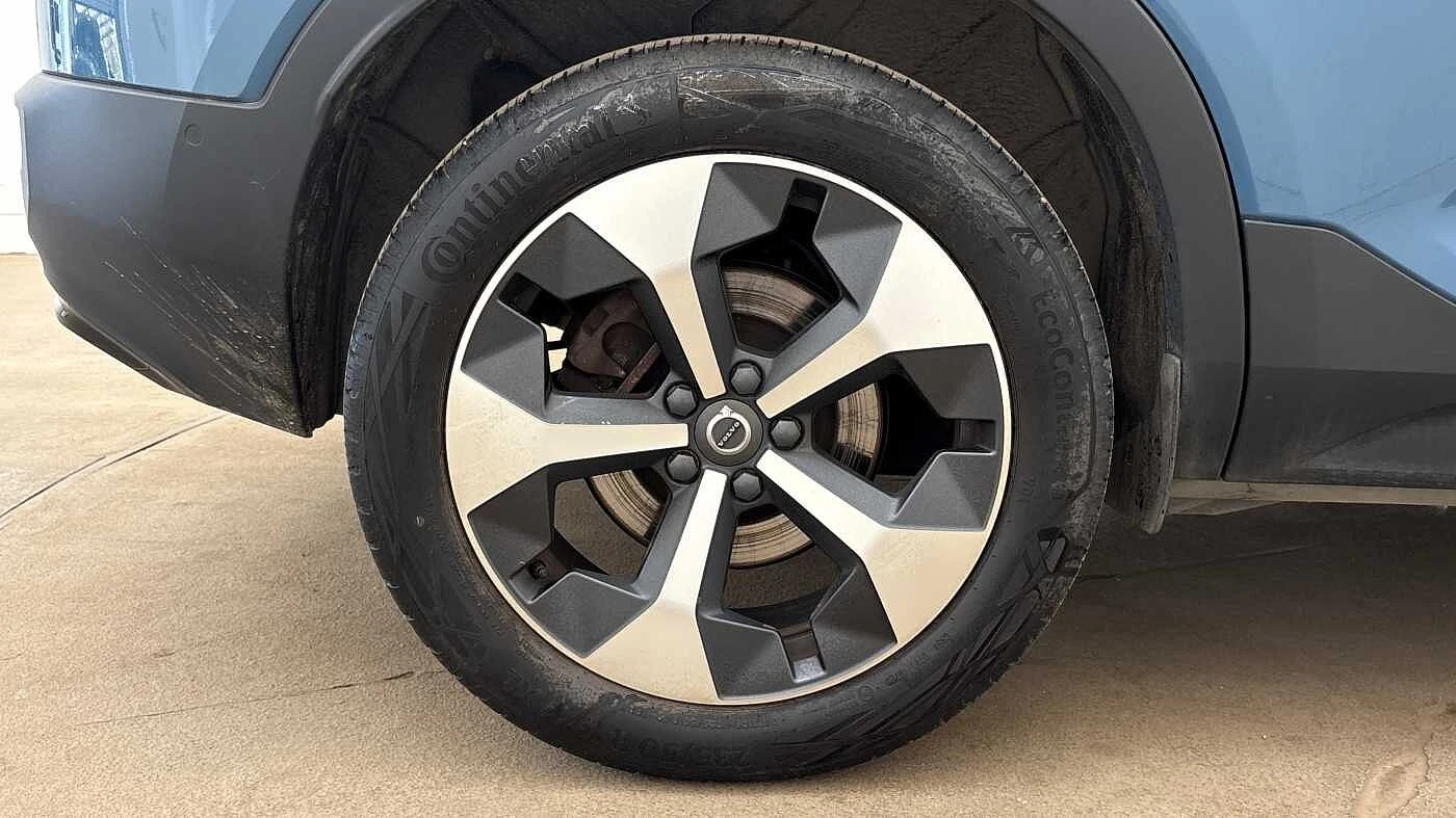 Volvo-XC40-image-4