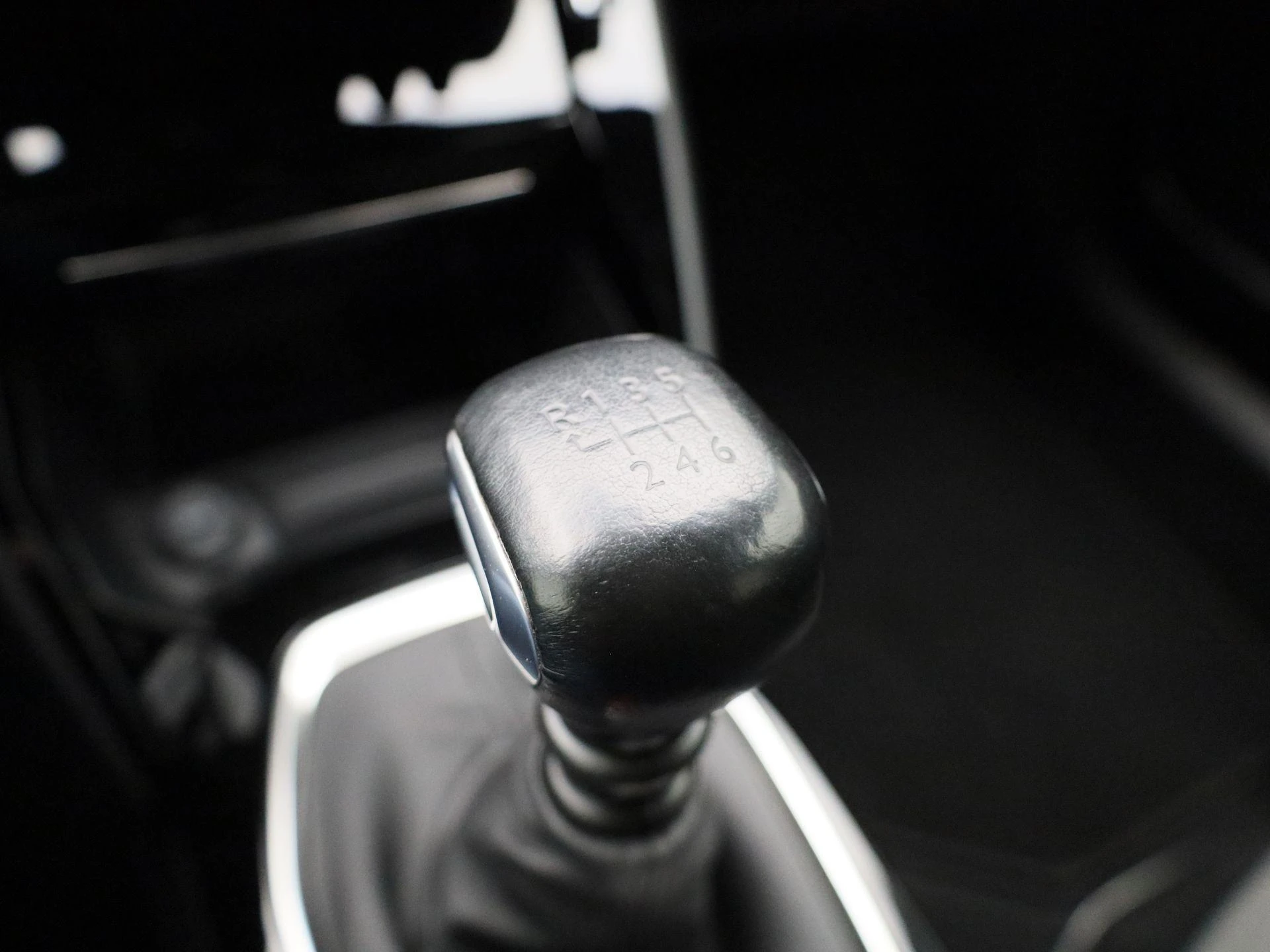 Peugeot-2008-image-20