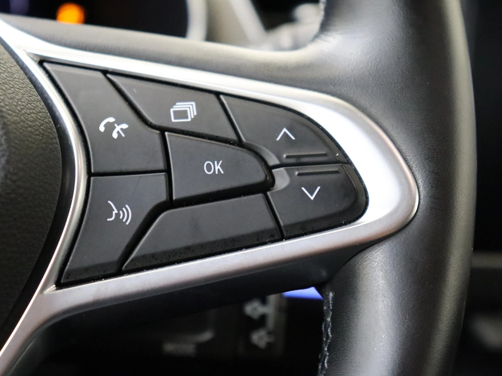 Renault-Arkana-image-12