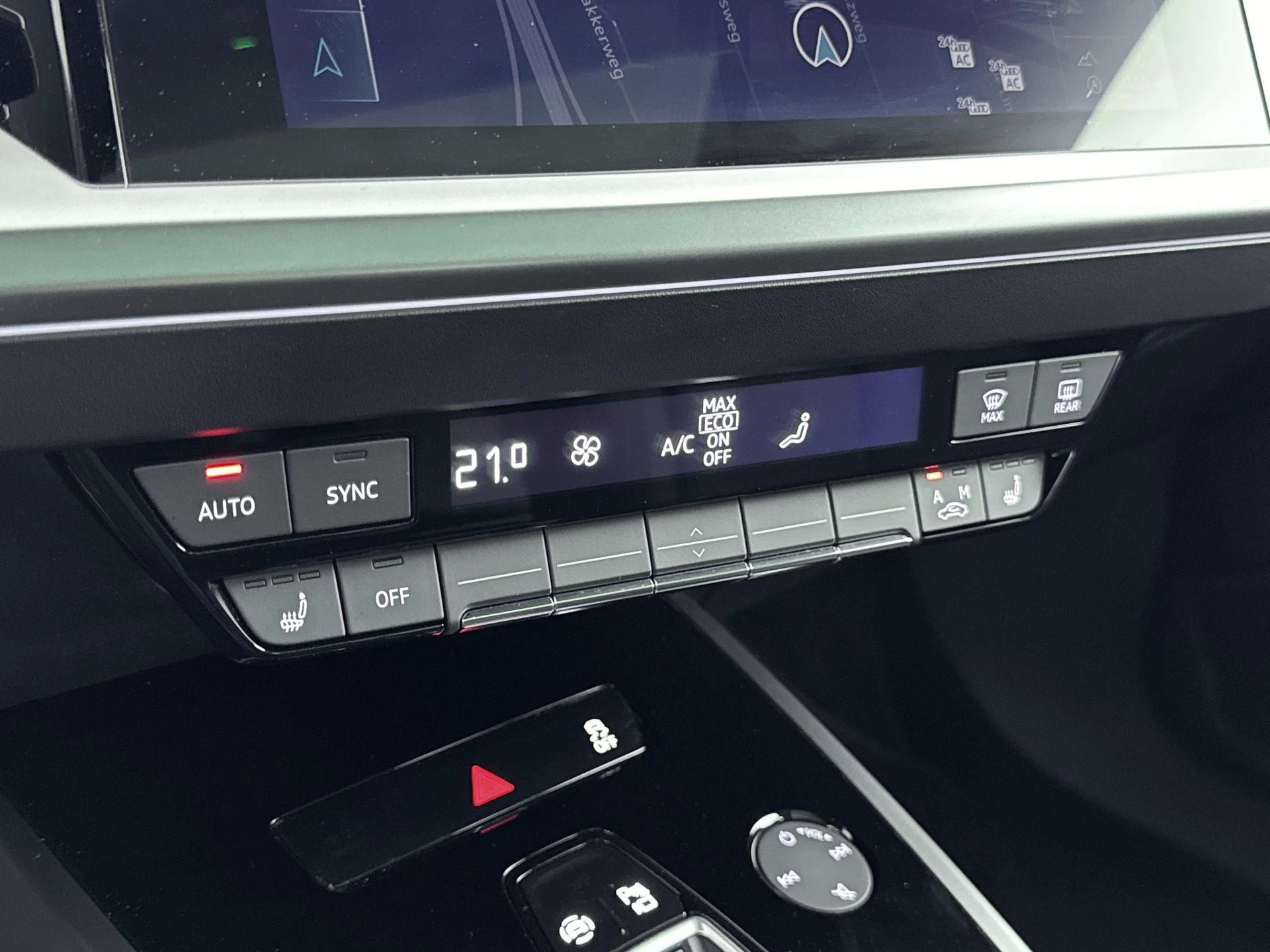 Audi-Q4 e-tron-image-21