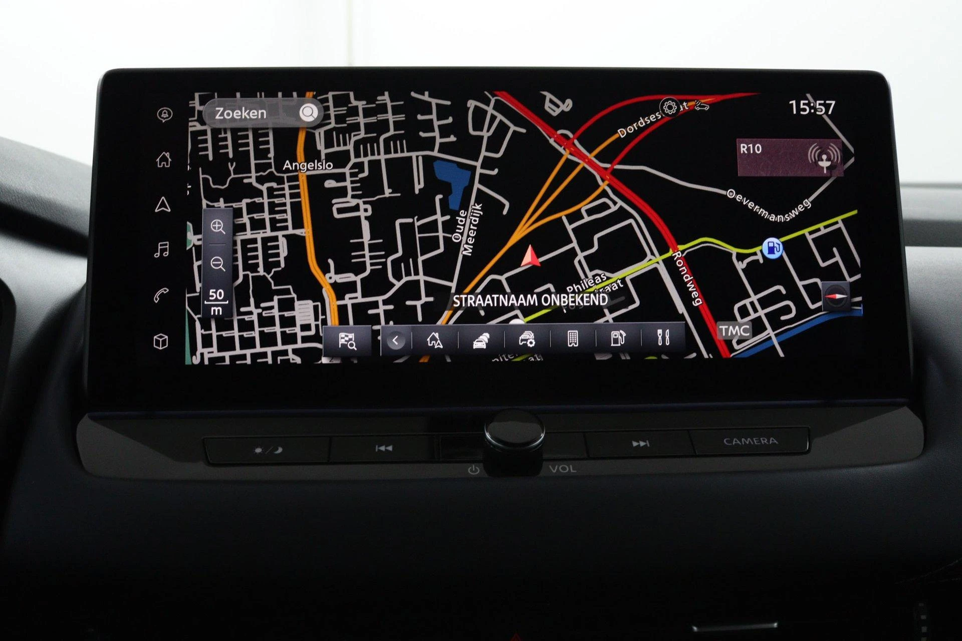 Nissan-QASHQAI-image-21