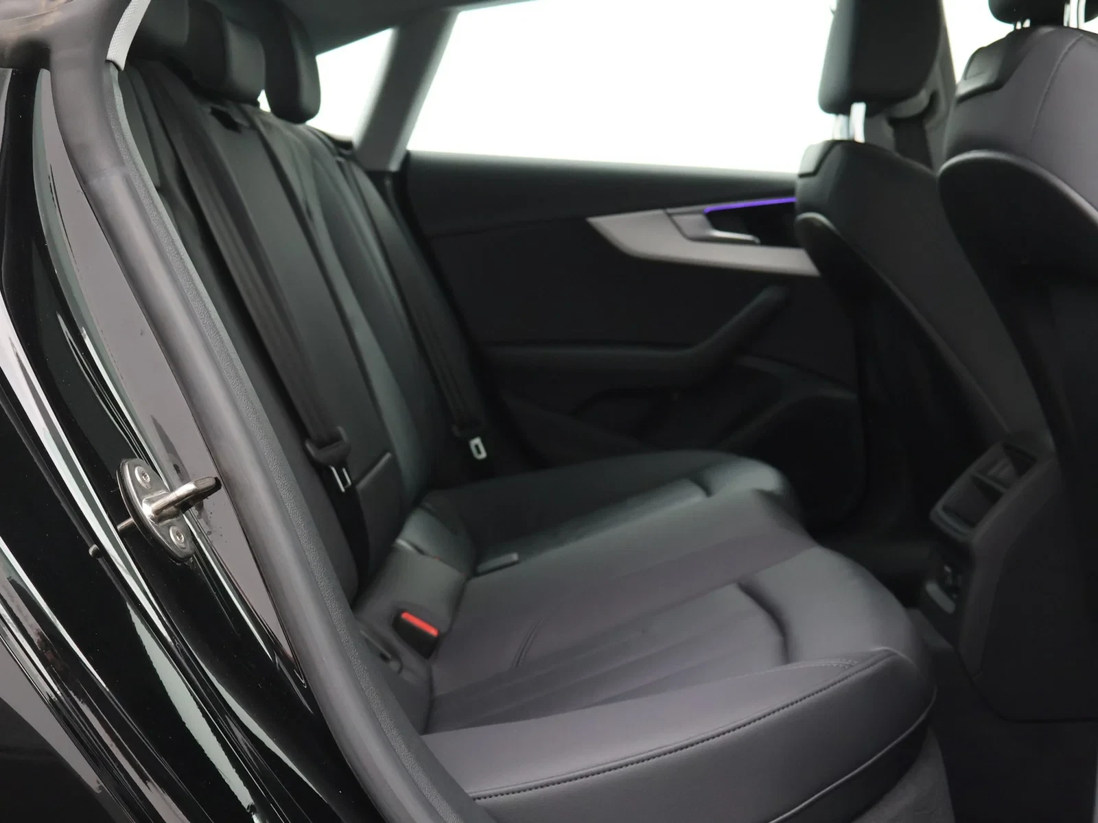 Audi A5 Sportback Audi A5 Sportback Business Edition Attraction 35 TFSI *S tronic*PANO*LEDER*AIRCO*ACC*PDC*VIRTUAL COCKPIT*APP-CONNECT