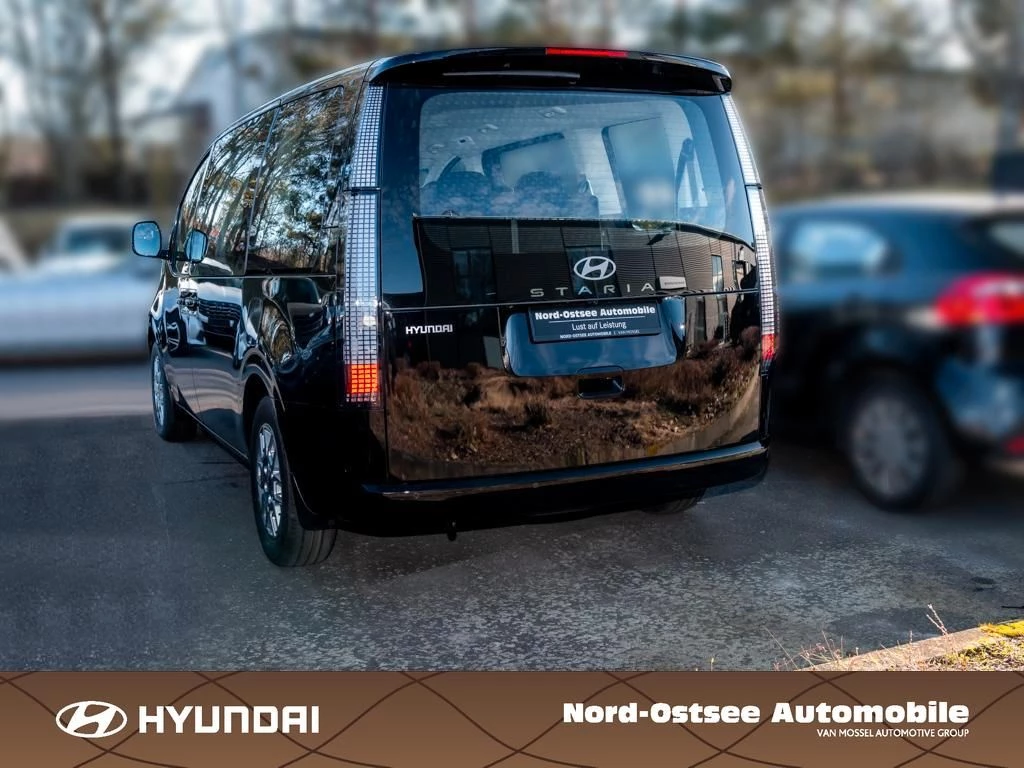 Hyundai-Staria-image-3