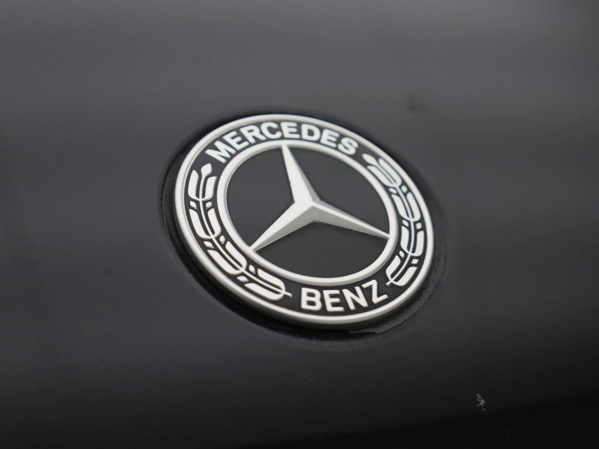 Mercedes-Benz-GLC-image-39