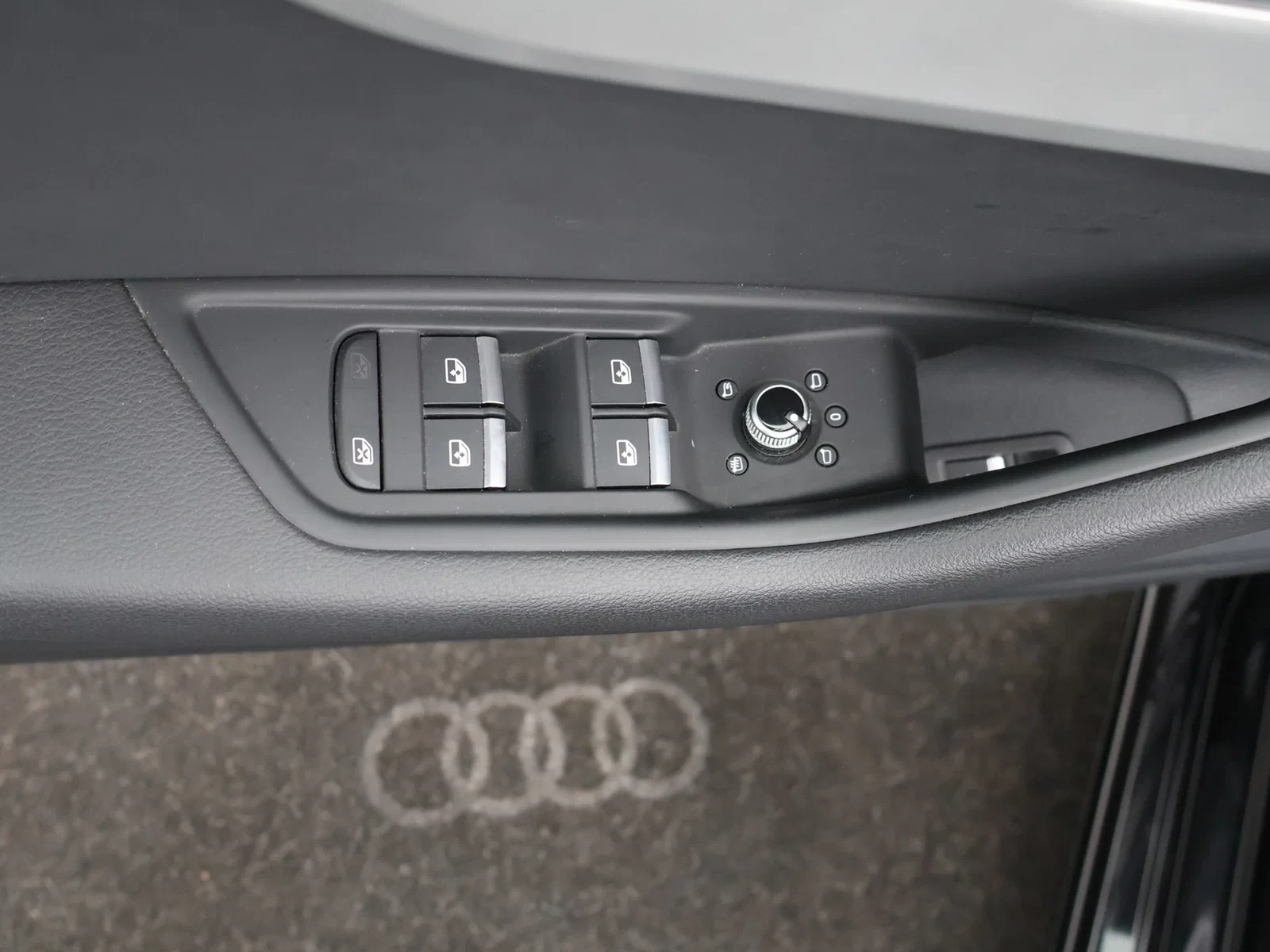 Audi A5 Sportback Audi A5 Sportback Business Edition Attraction 35 TFSI *S tronic*PANO*LEDER*AIRCO*ACC*PDC*VIRTUAL COCKPIT*APP-CONNECT