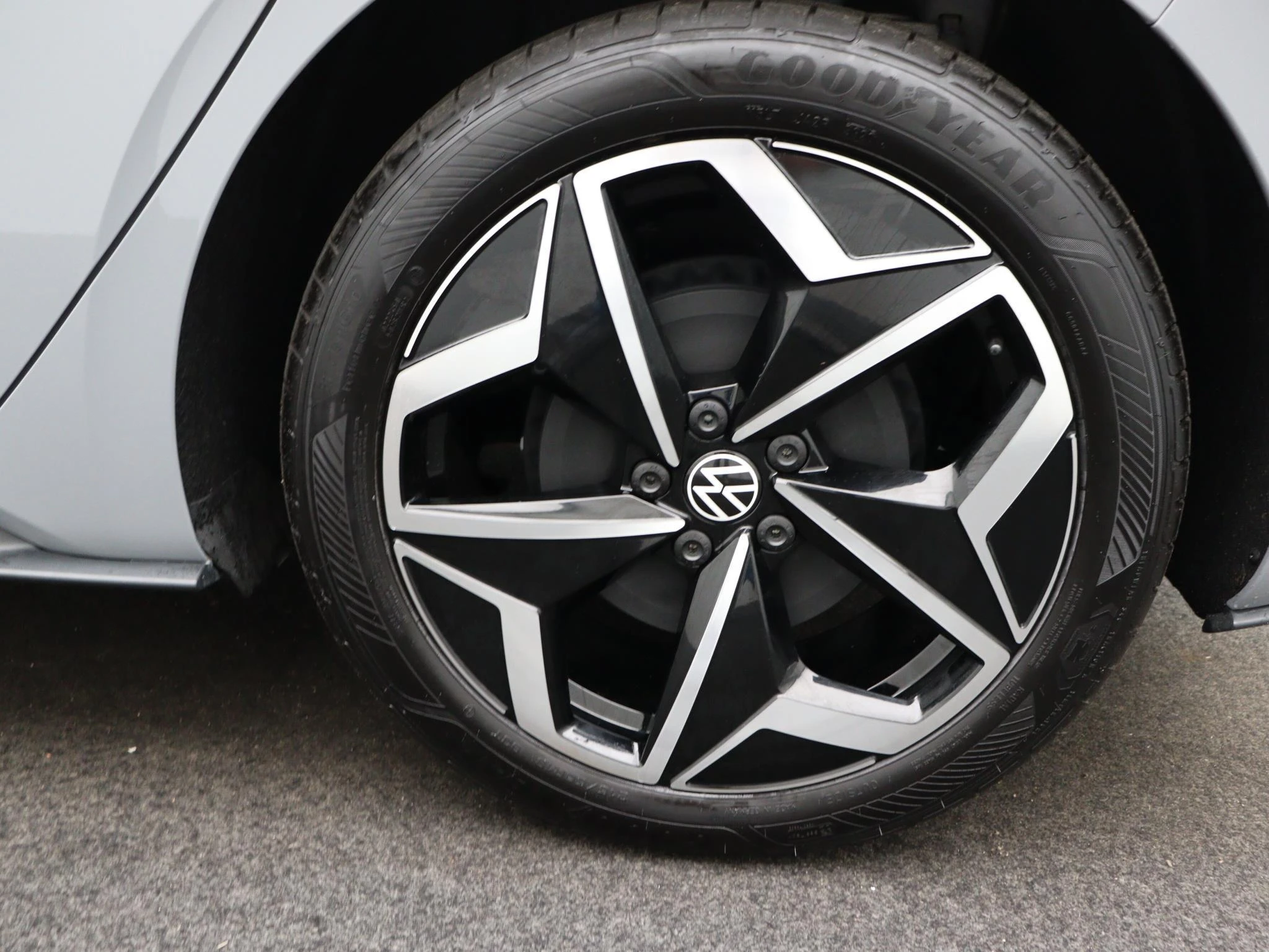 Volkswagen ID.3 Pro 204 PK|