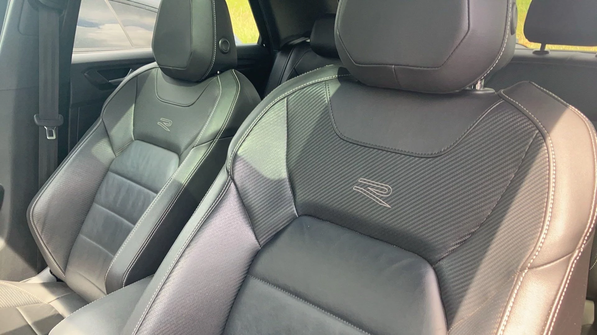 Volkswagen T-Roc 1.5 TSI R-Line