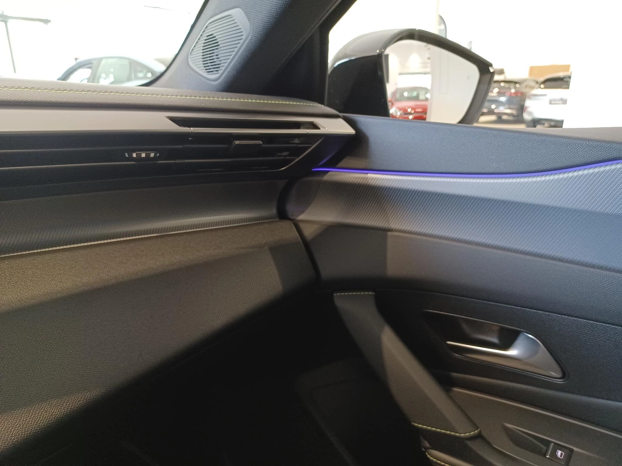 Peugeot-408-image-20