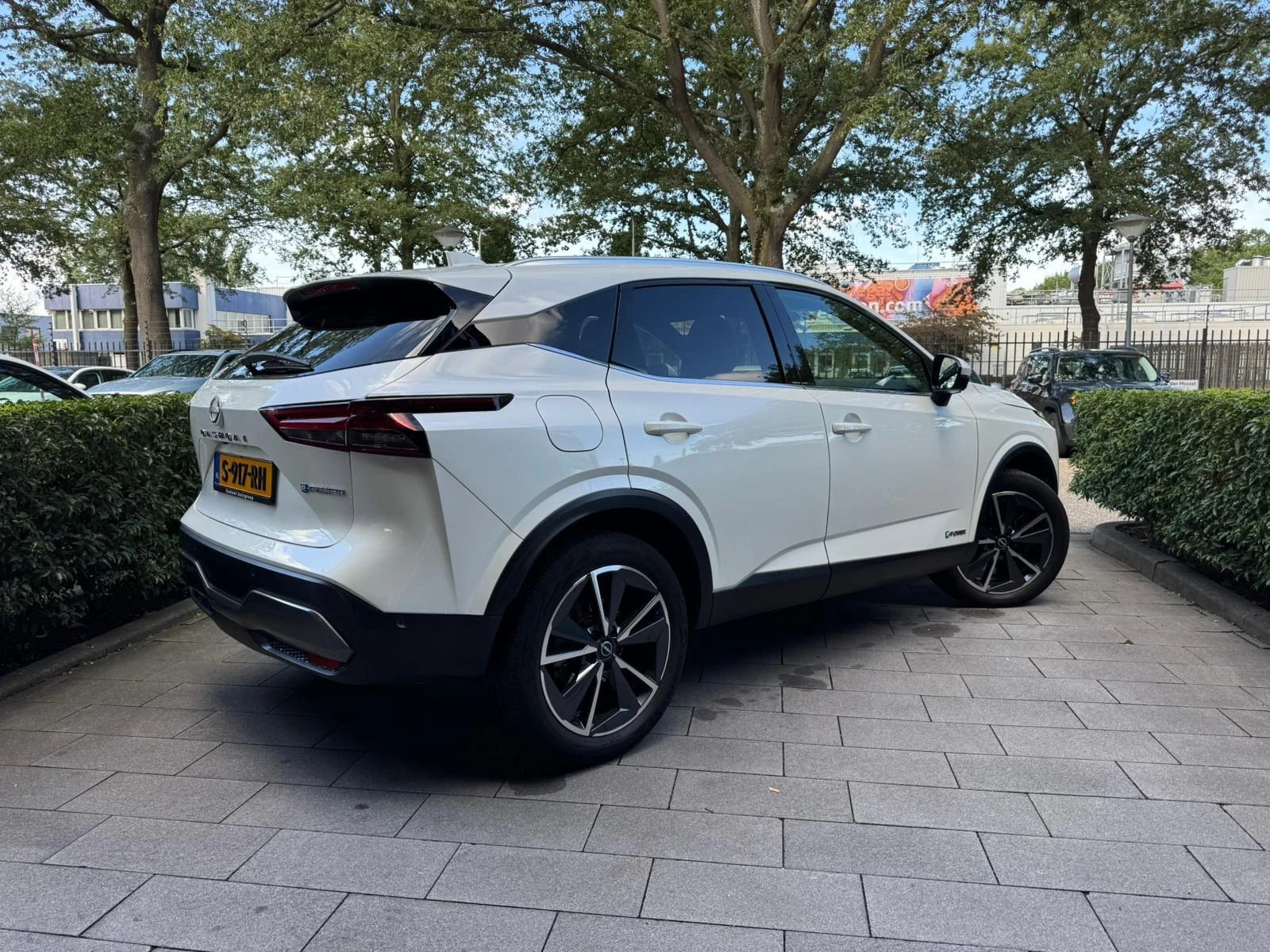 Nissan-QASHQAI-image-1