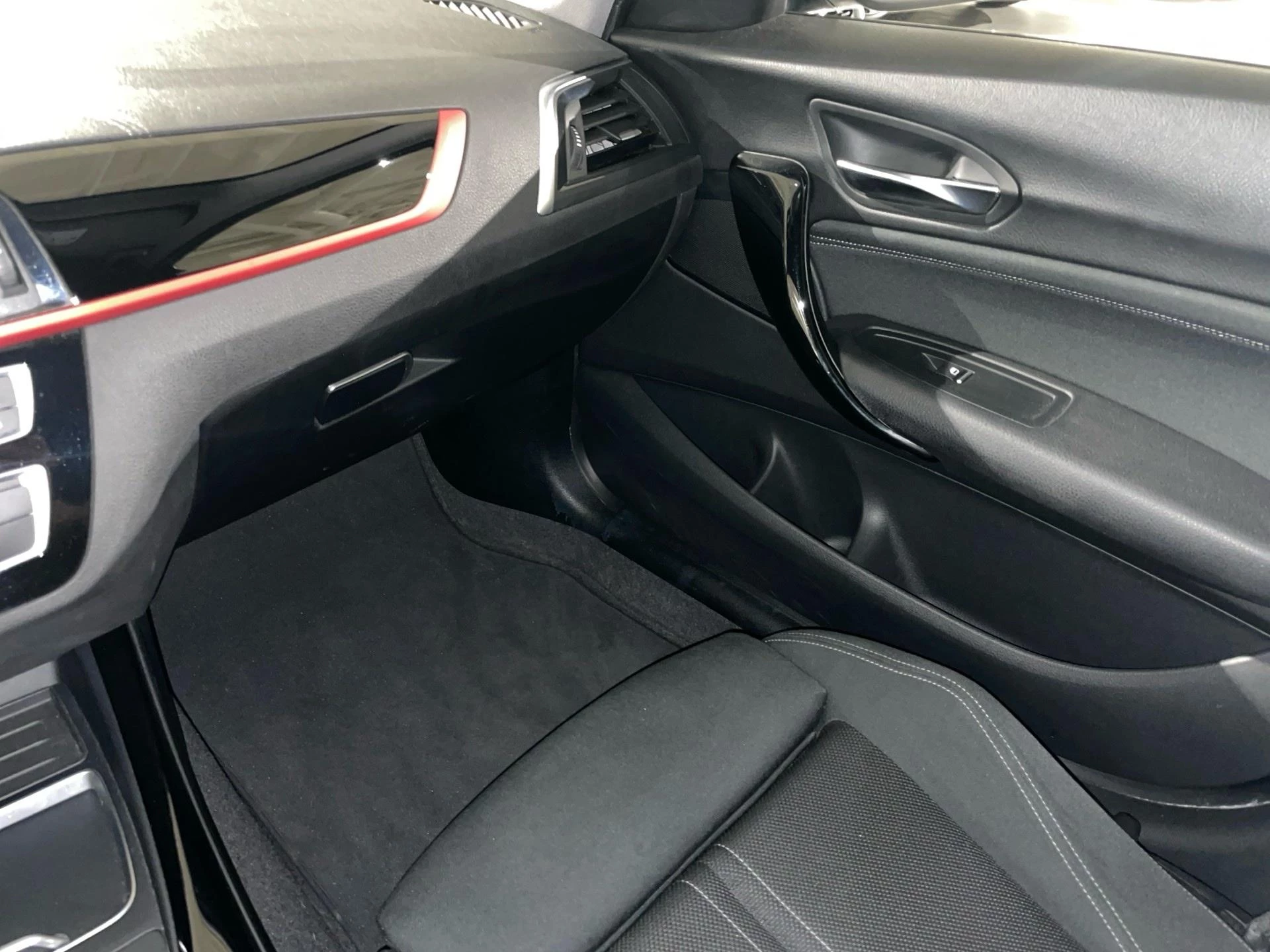 BMW-Série 1-image-8