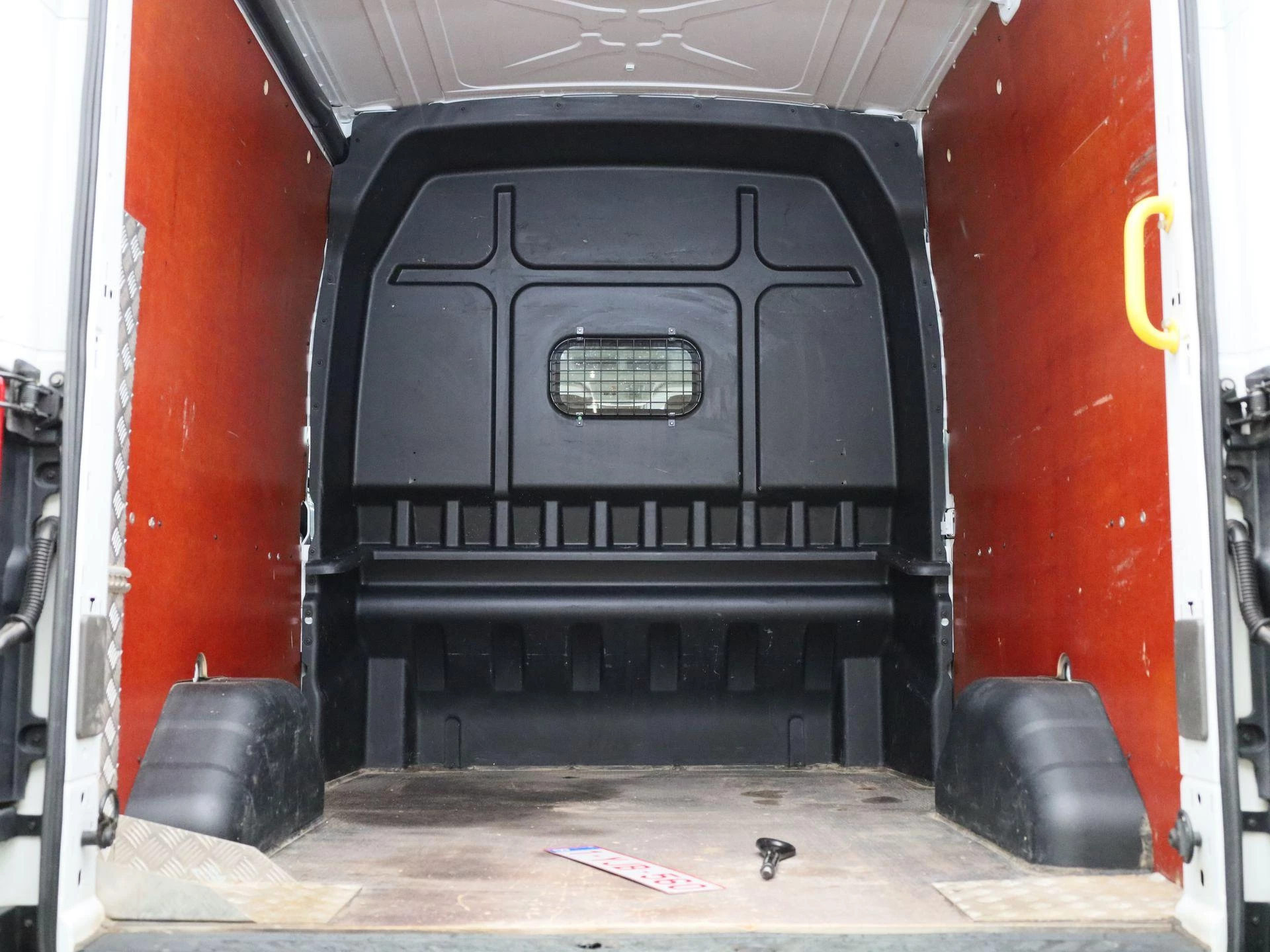 Ford Transit 350L 2.0TD 130pk 96kW M6 Trend