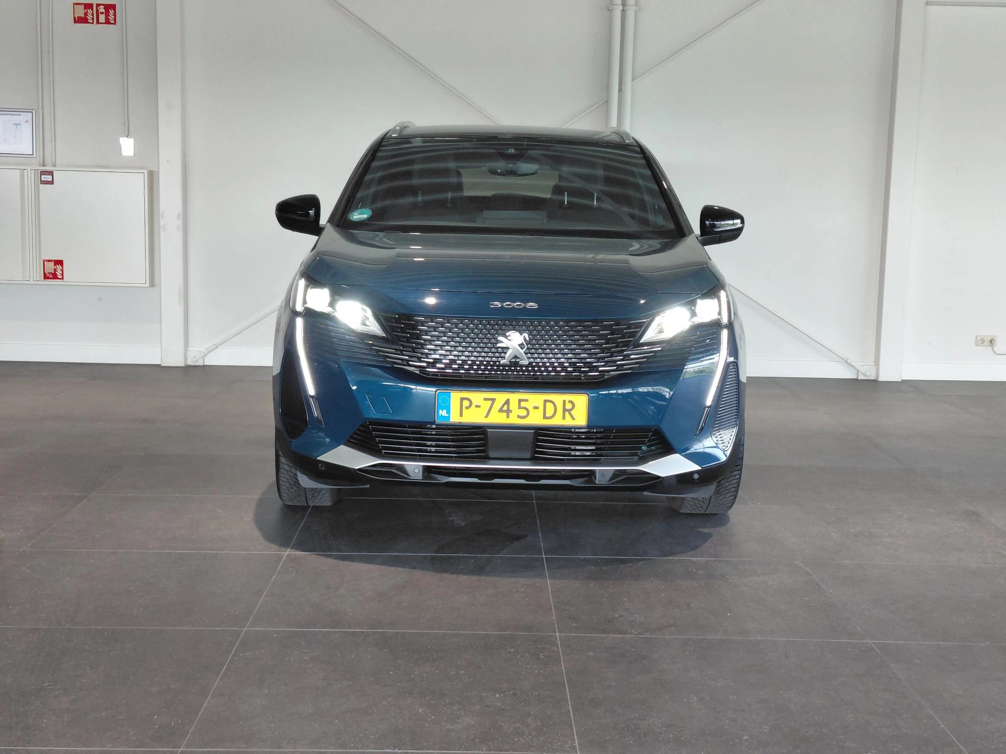 Peugeot 3008 1.6 HYbrid 225 GT