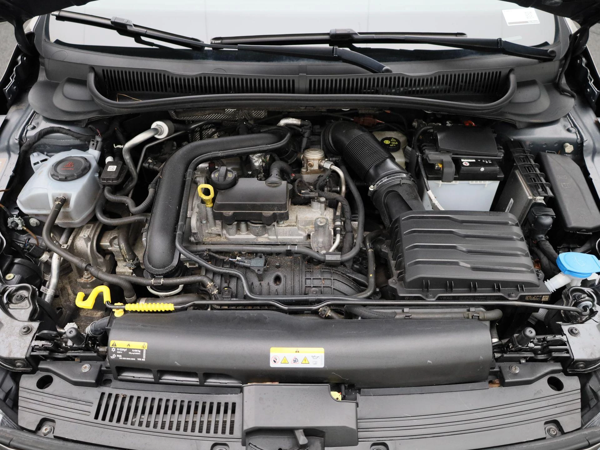 Volkswagen-Polo-image-34
