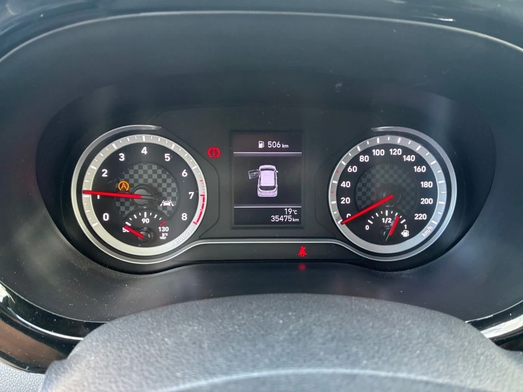 Hyundai-i10-image-6