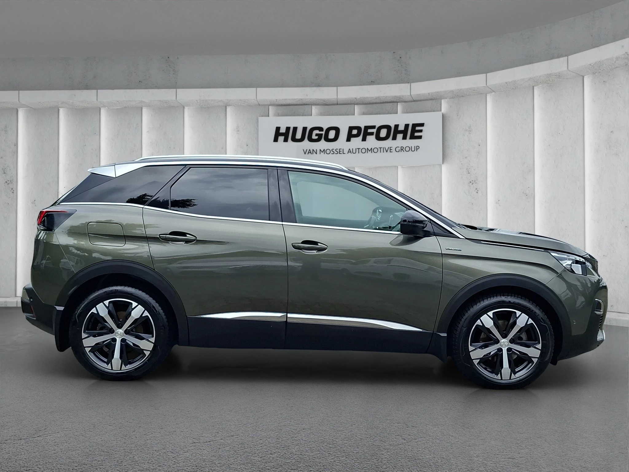 Peugeot 3008 Allure 1.6 PureT. Aut. | LED | Pano | LEDER | AHK | ACC | GJR | RFK | SHZ