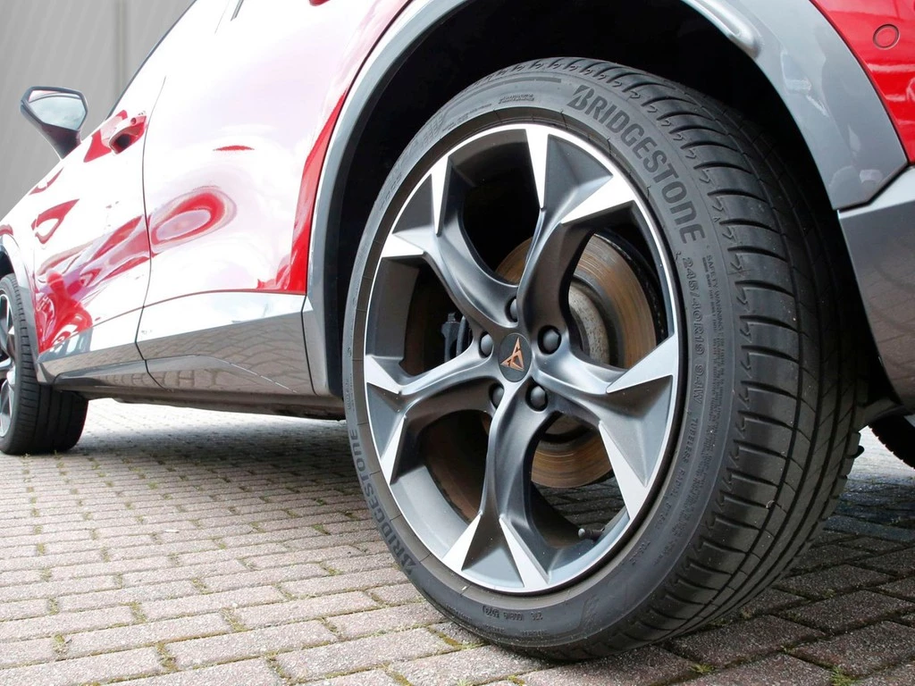 CUPRA Formentor VZ 2.0 TSI DSG 19" Kamera Memory