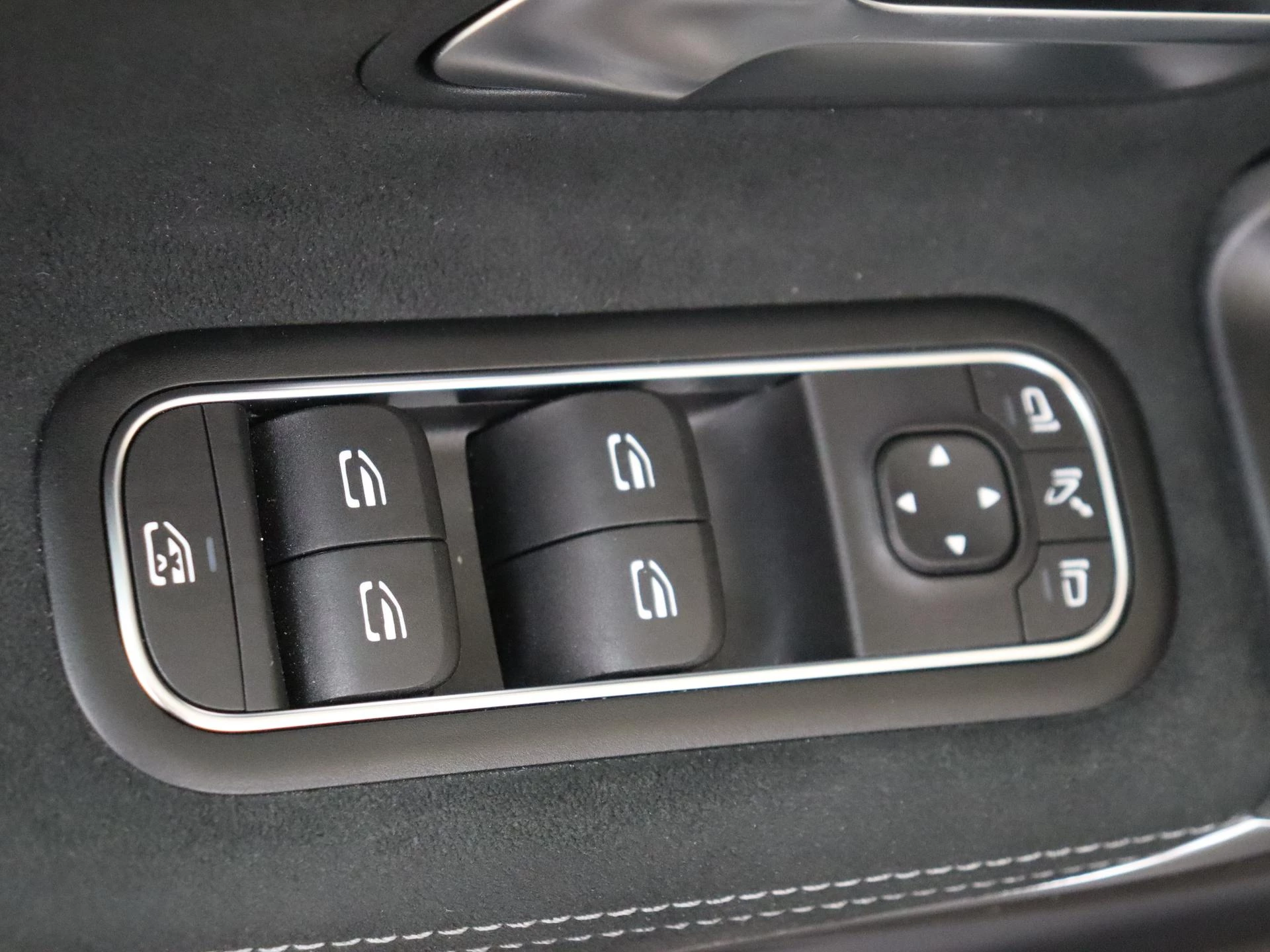 Mercedes-Benz A-Klasse 250 e Business Solution AMG