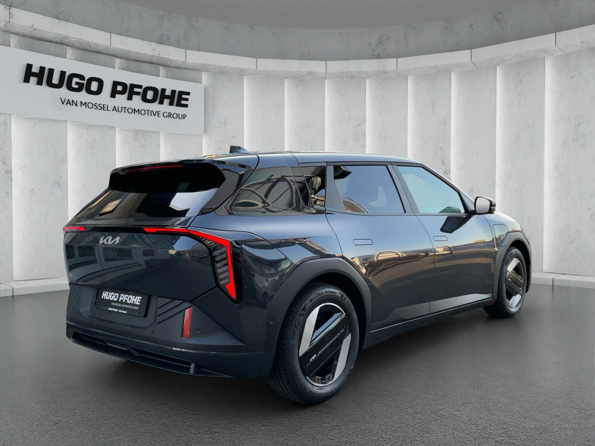 Kia EV4 Hatchback Earth 81 kWh 150 kW Frontantrieb Schräghecklimousine. 5-türig