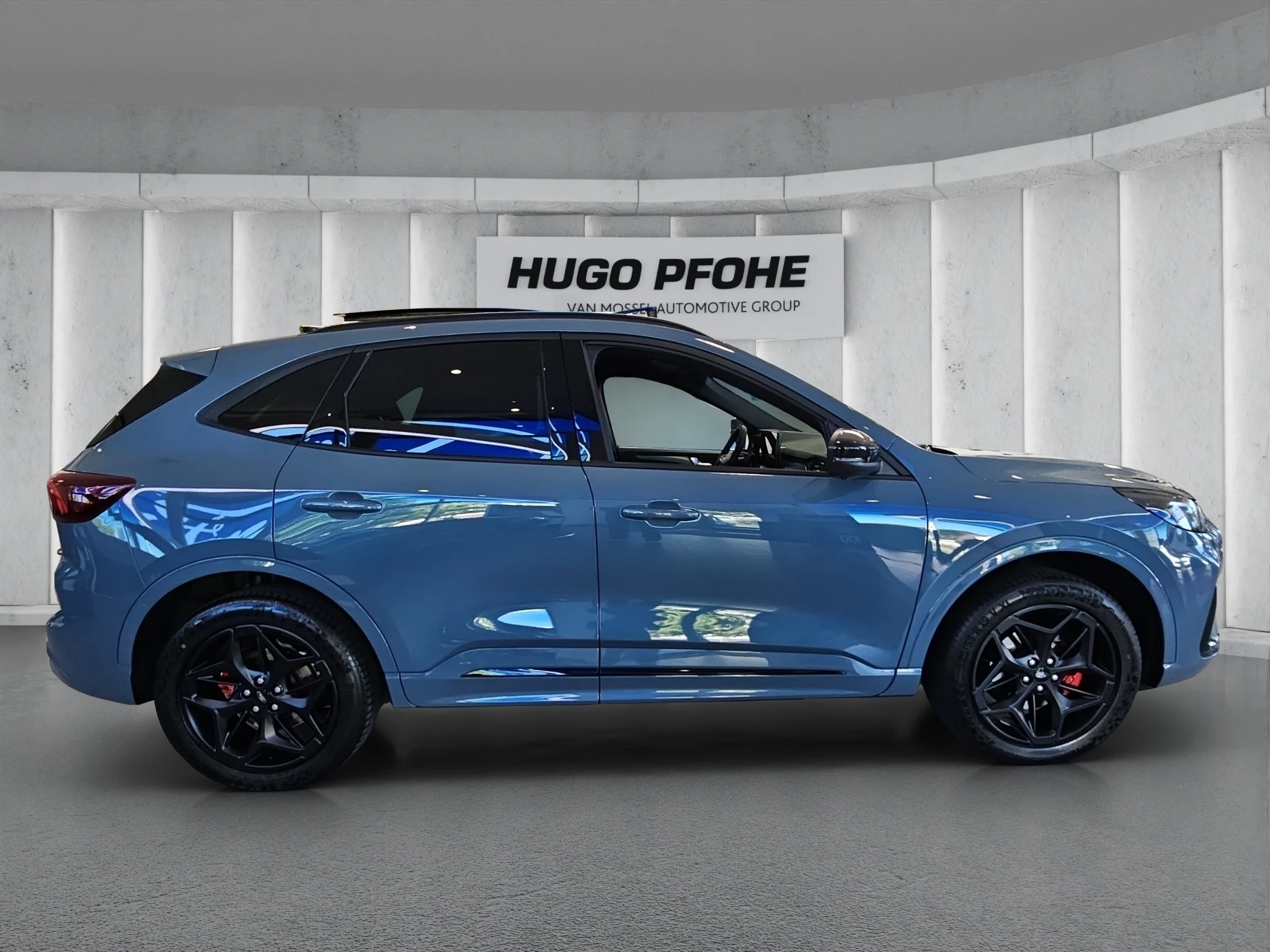 Ford Kuga BlueCruise Edition 2.5 Duratec Plug-in-Hybrid BlueCruis CVT Sports Utility Vehicle. 178 kW. 5-t