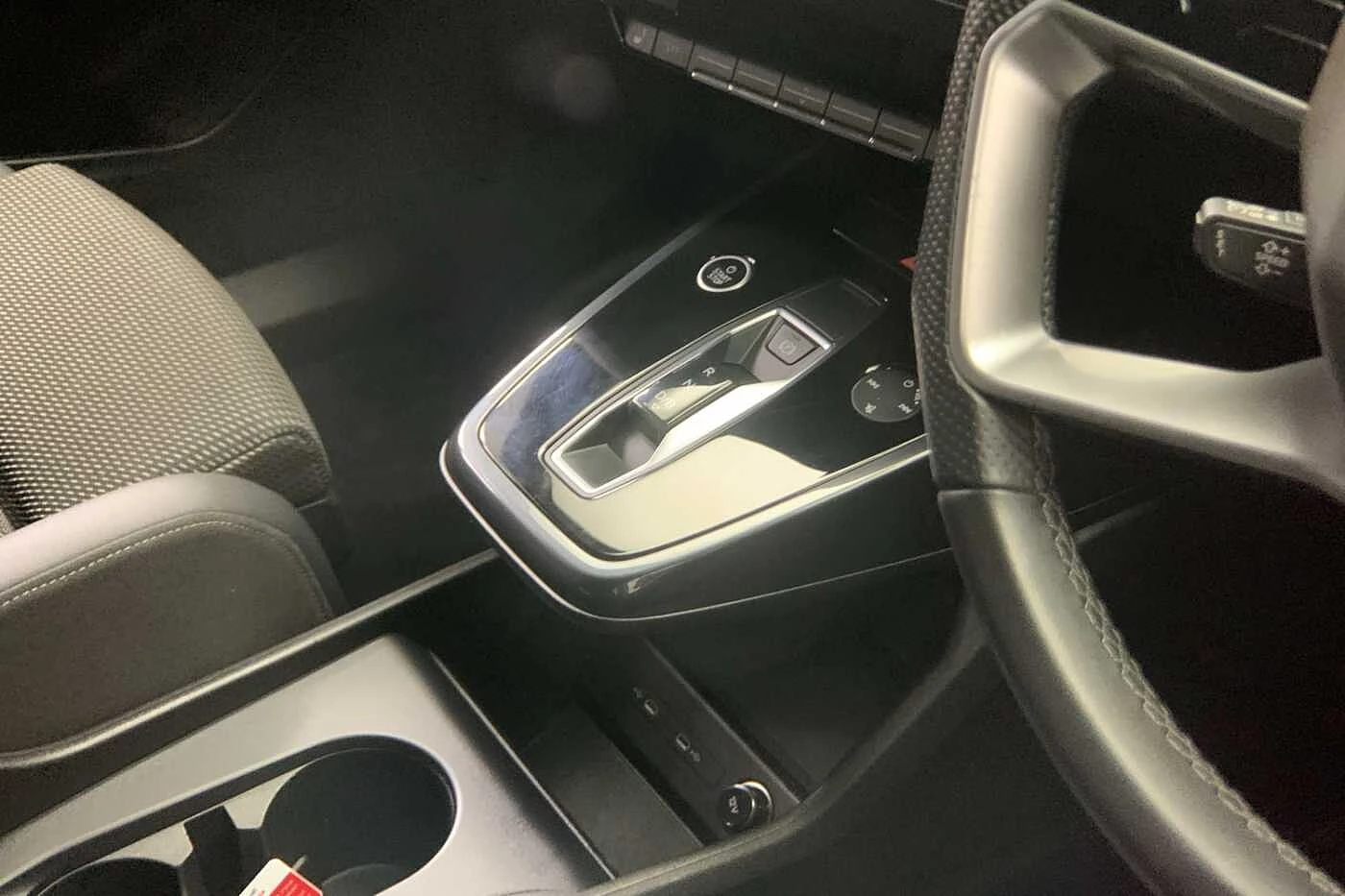 Audi-Q4 Sportback e-tron-image-7