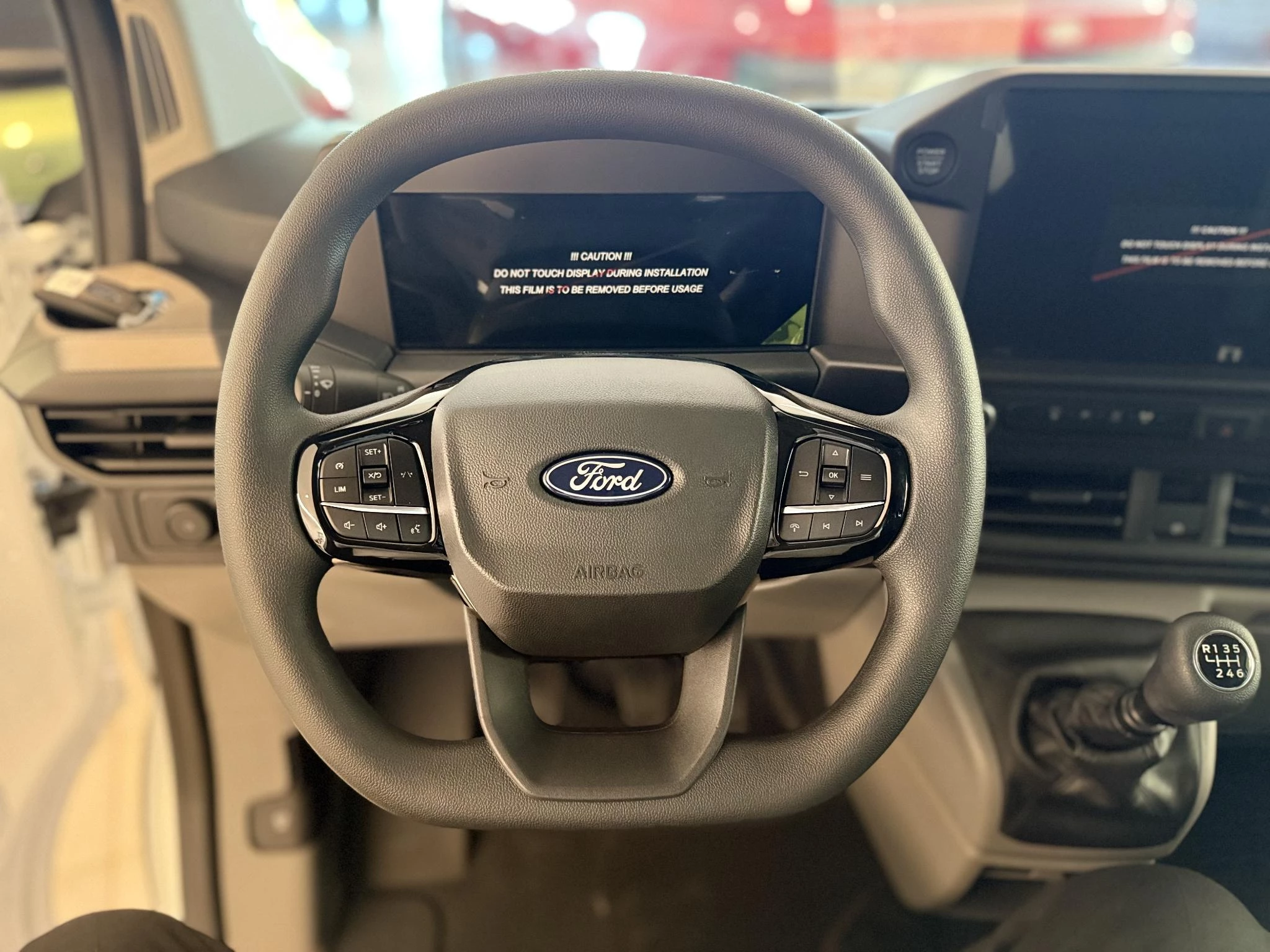 Ford-Transit Custom-image-10