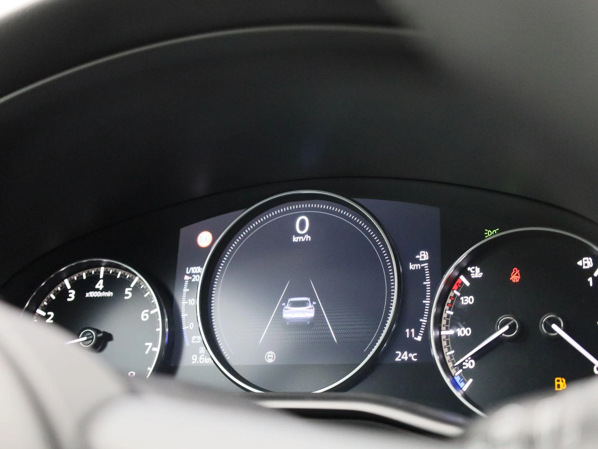 Mazda-CX-30-image-24